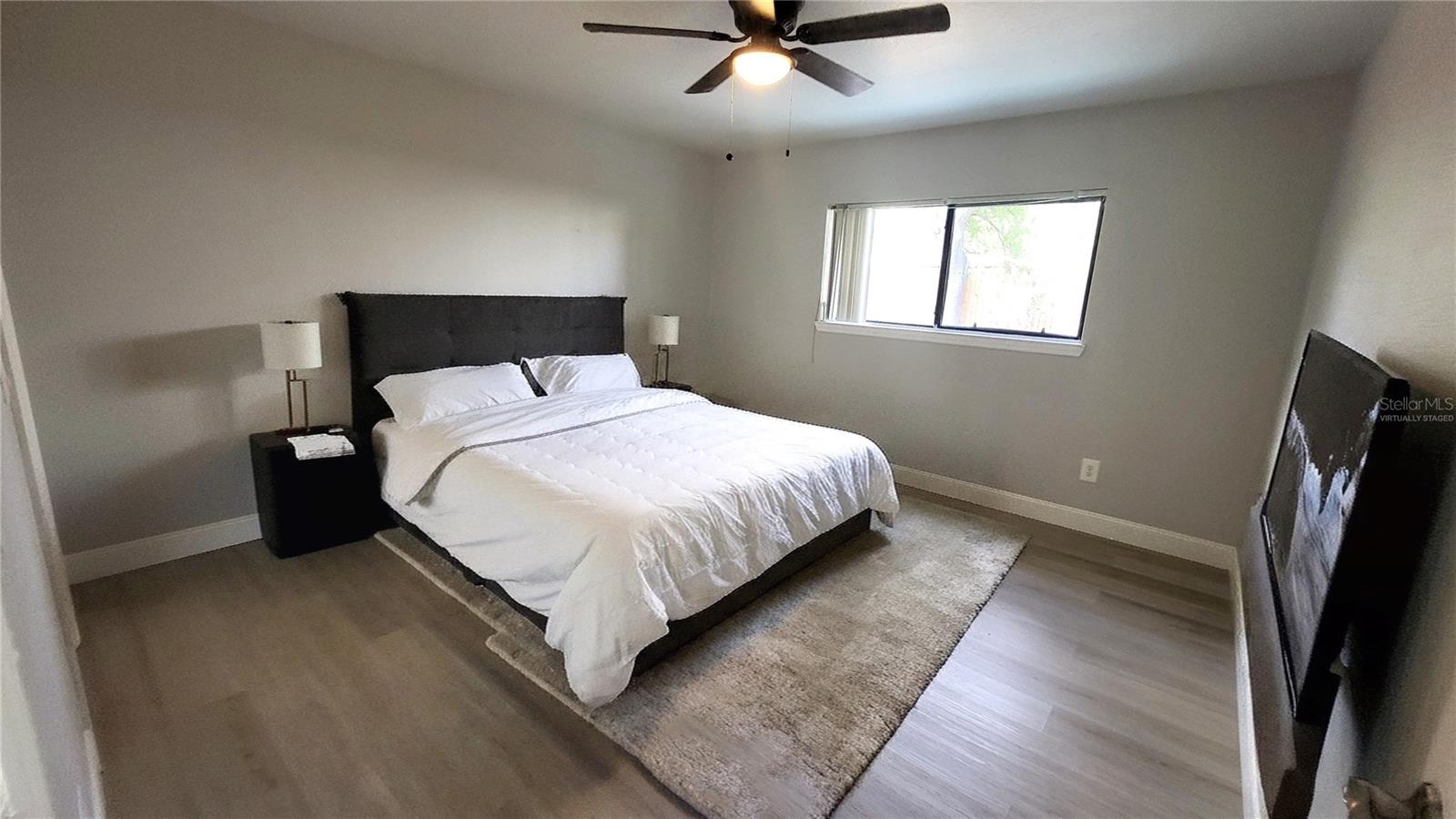 Image 18 of 40 For 6262 142nd Avenue N 905