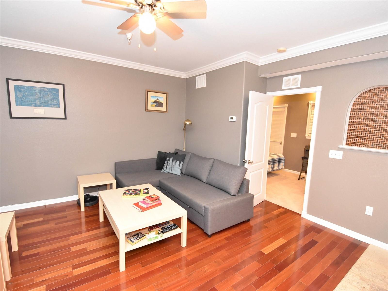 Image 7 of 15 For 201 6th Street S 203