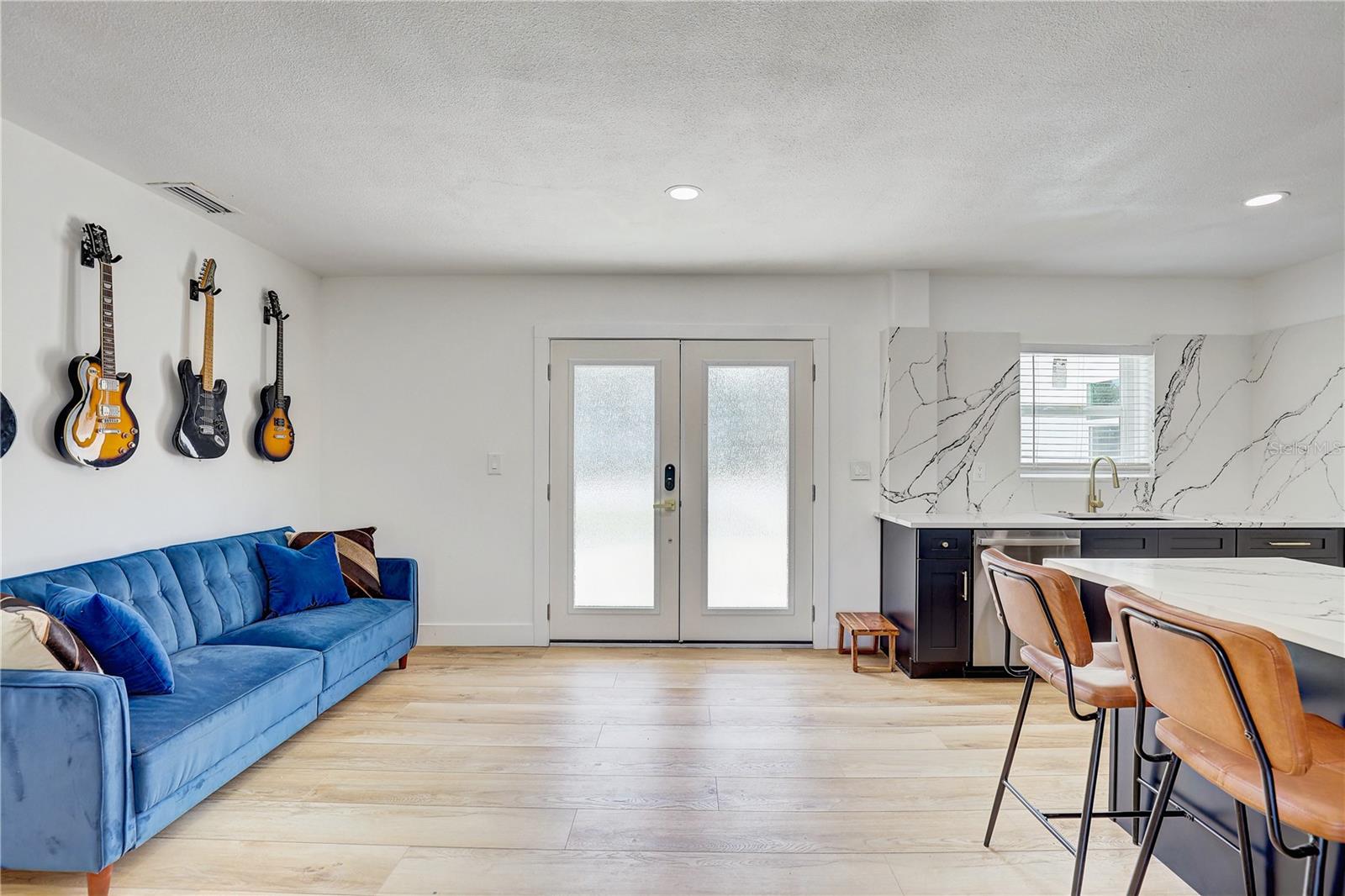 Image 17 of 42 For 265 96th Avenue N