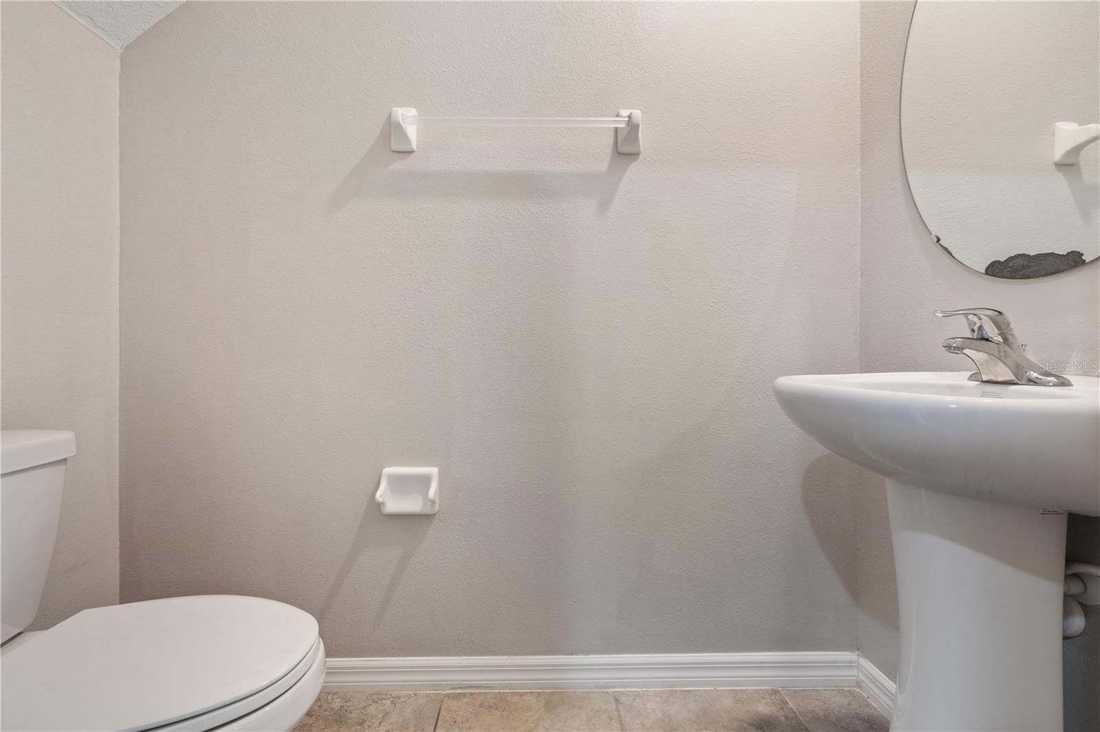 Listing photo id 10 for 7407 Rosy Periwinkle Court