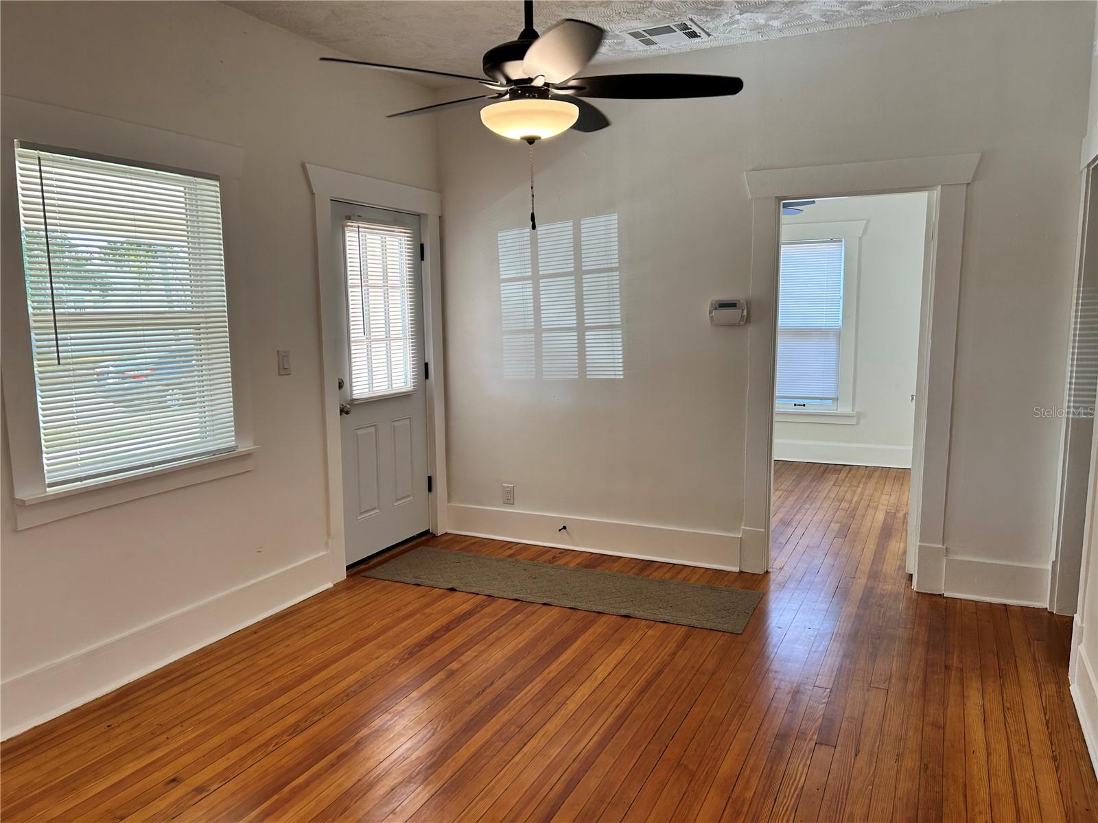 Image 3 of 25 For 2443 4th Avenue N
