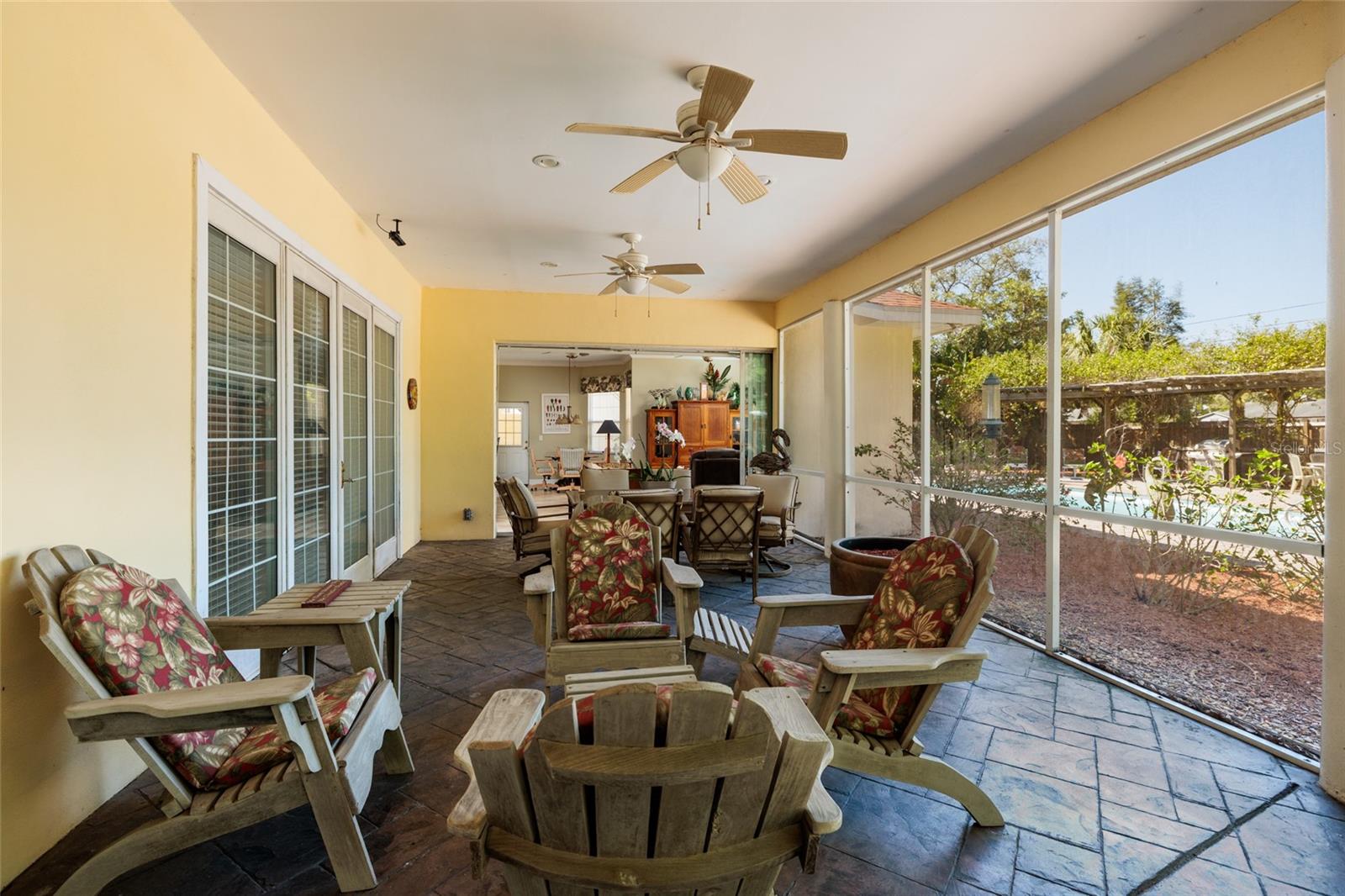 Image 15 of 25 For 6737 Mango Avenue S