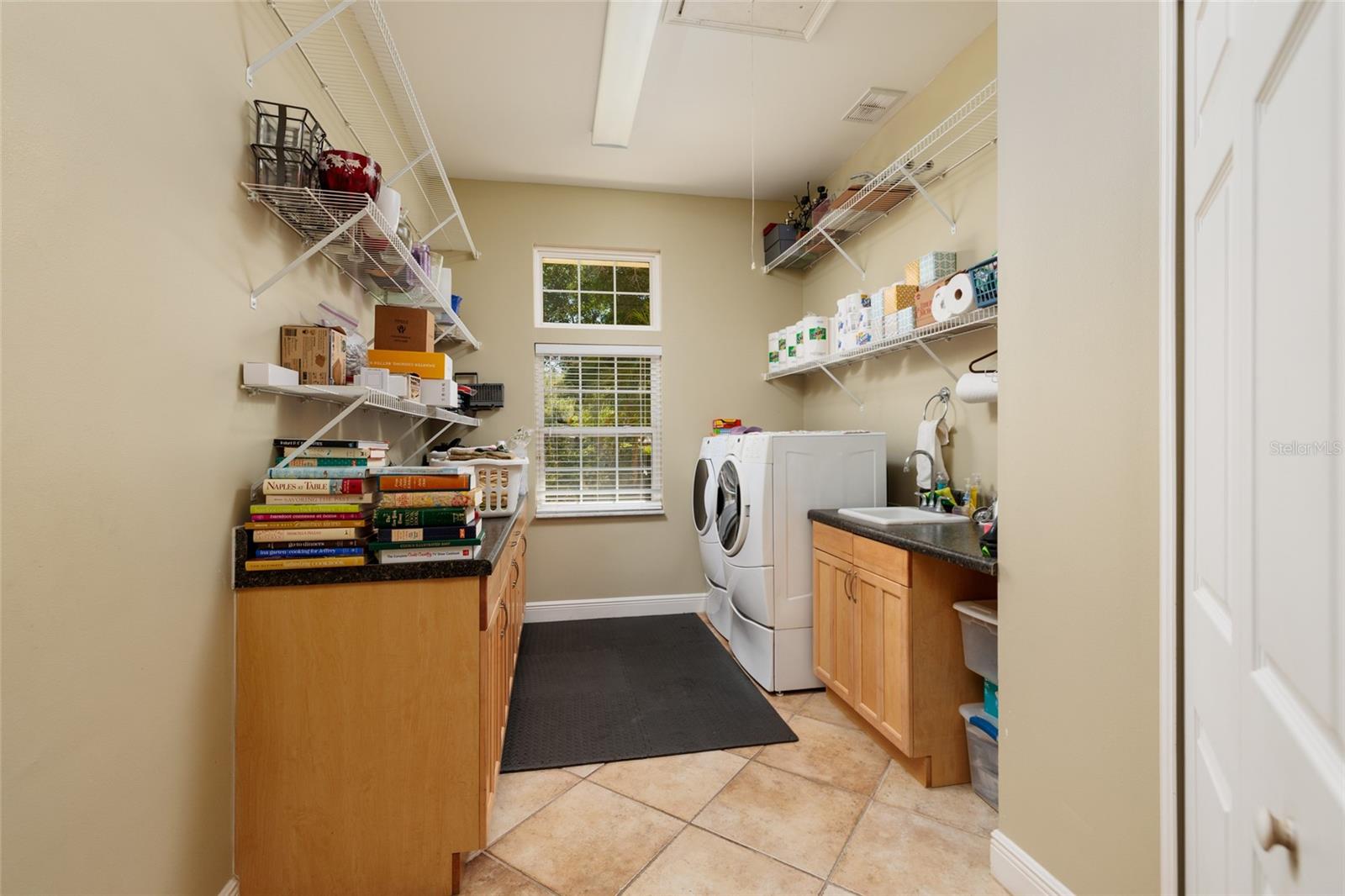 Image 22 of 25 For 6737 Mango Avenue S
