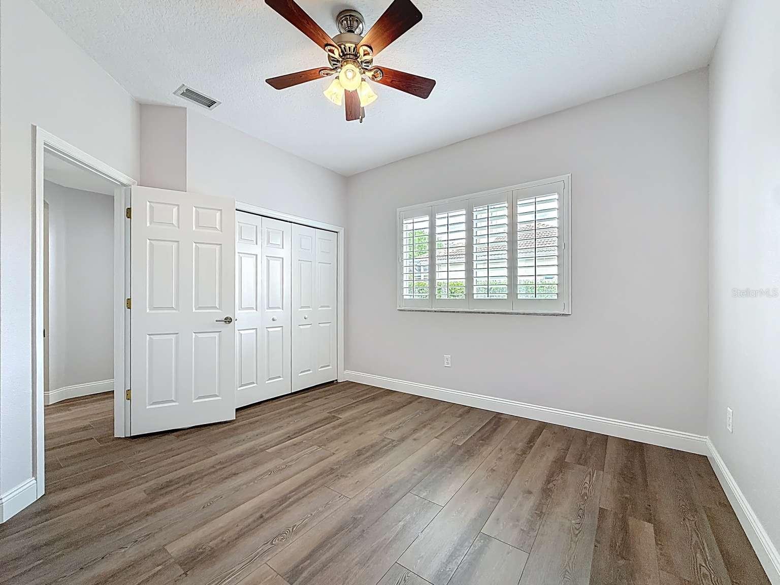 Image 25 of 53 For 4953 Pointe Circle