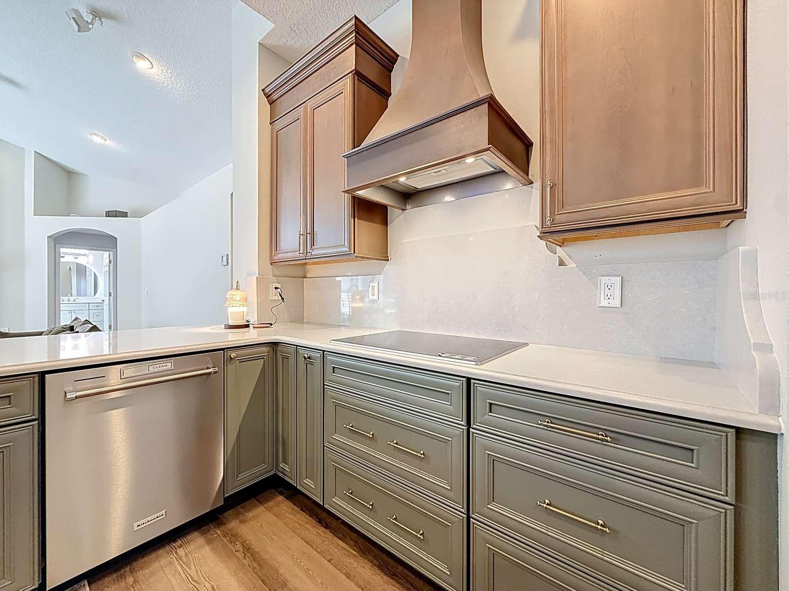 Image 47 of 53 For 4953 Pointe Circle