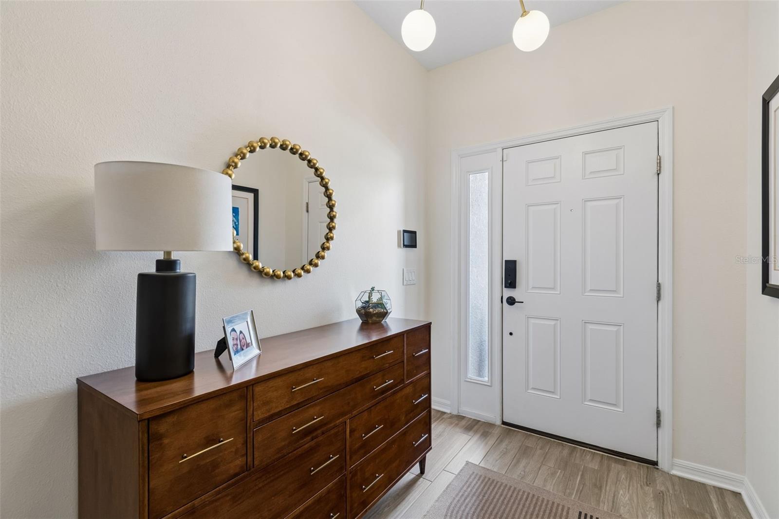 Listing photo id 10 for 18078 Romanesque Court