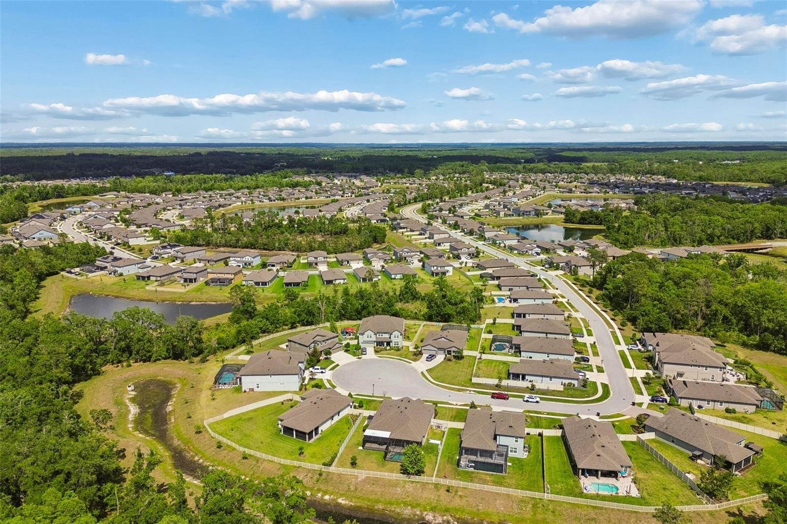 Listing photo id 2 for 18078 Romanesque Court