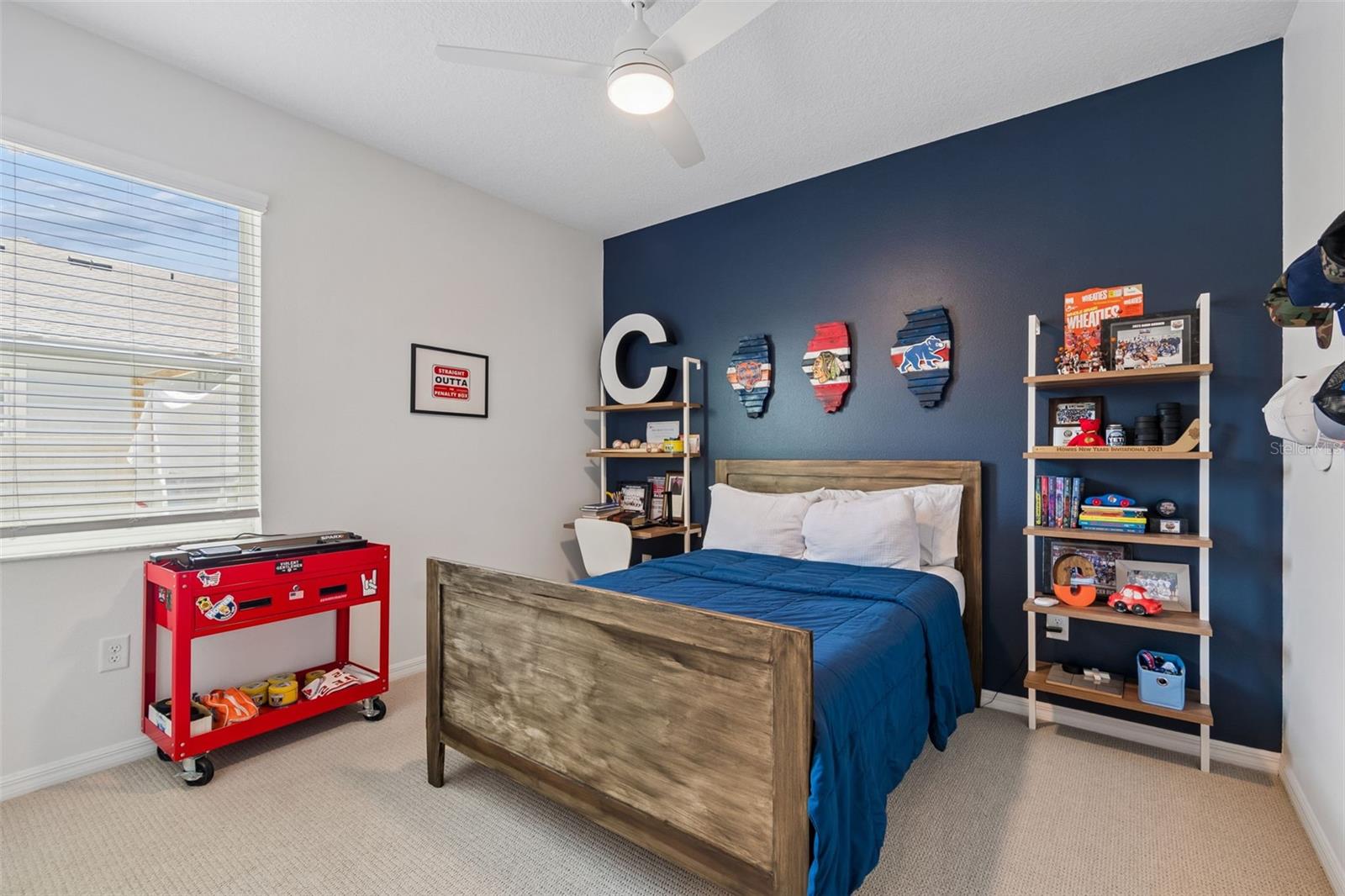 Listing photo id 40 for 18078 Romanesque Court