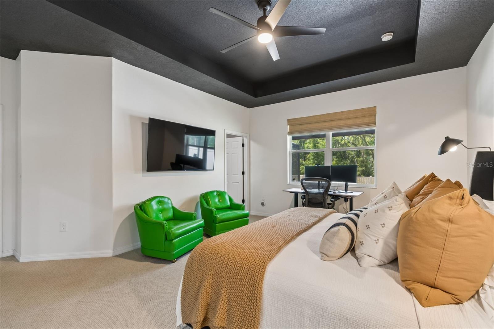 Listing photo id 50 for 18078 Romanesque Court