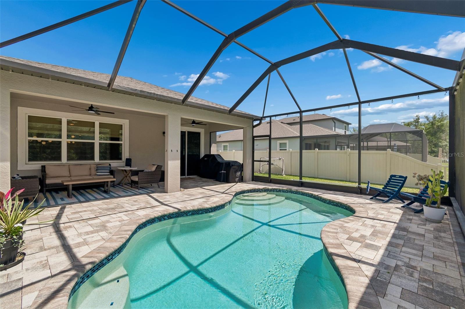 Listing photo id 69 for 18078 Romanesque Court