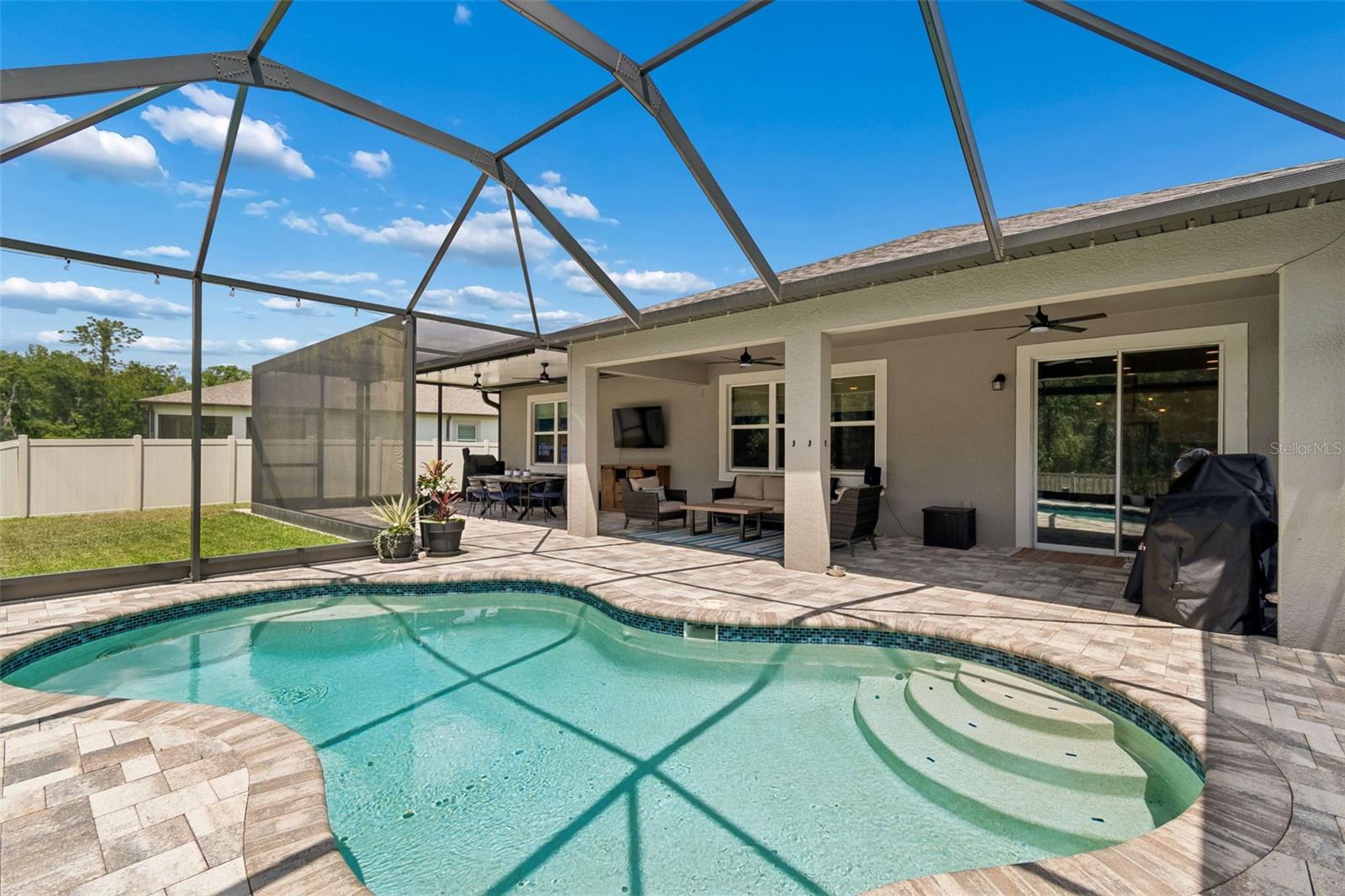 Listing photo id 70 for 18078 Romanesque Court