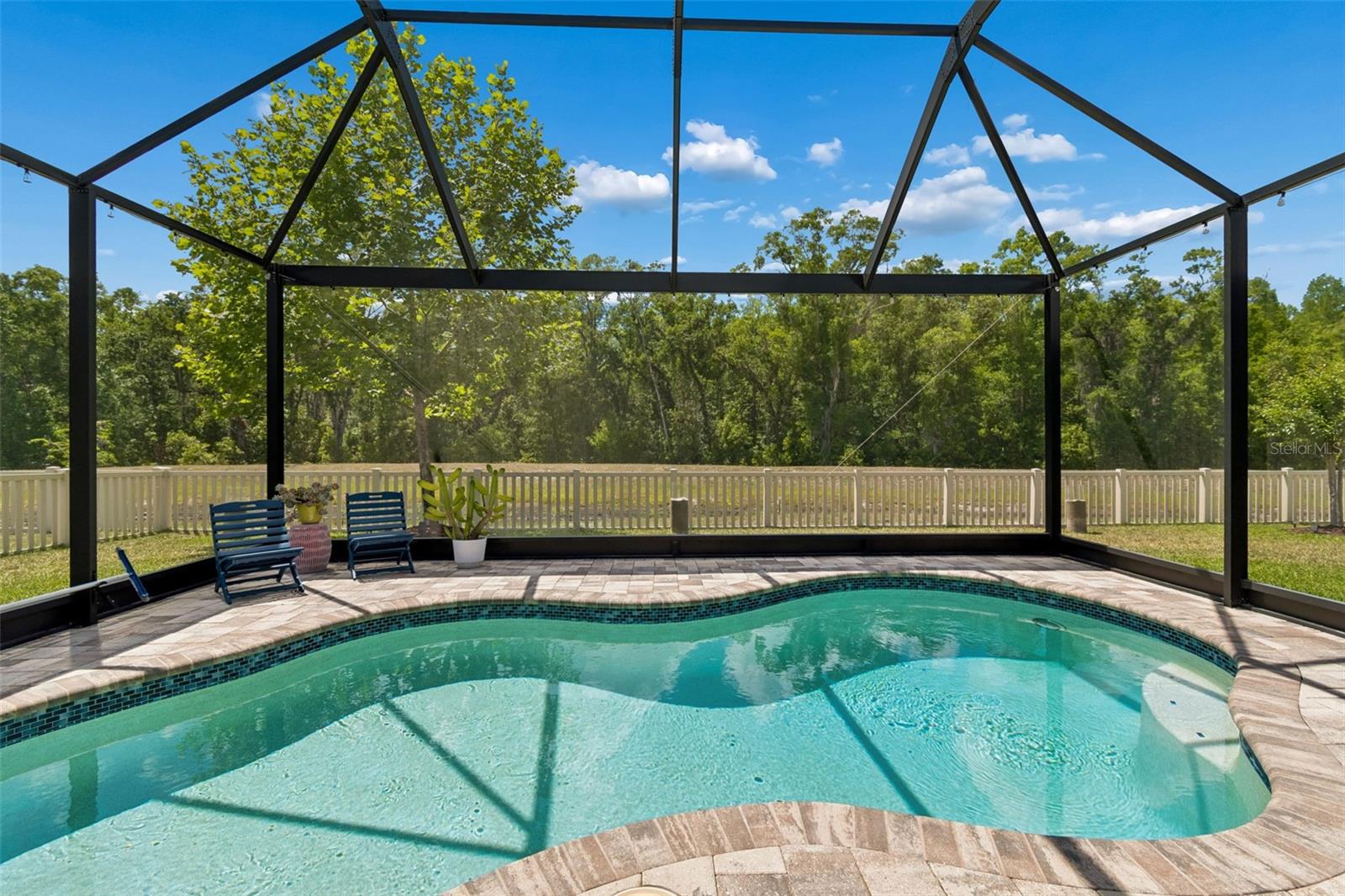 Listing photo id 72 for 18078 Romanesque Court