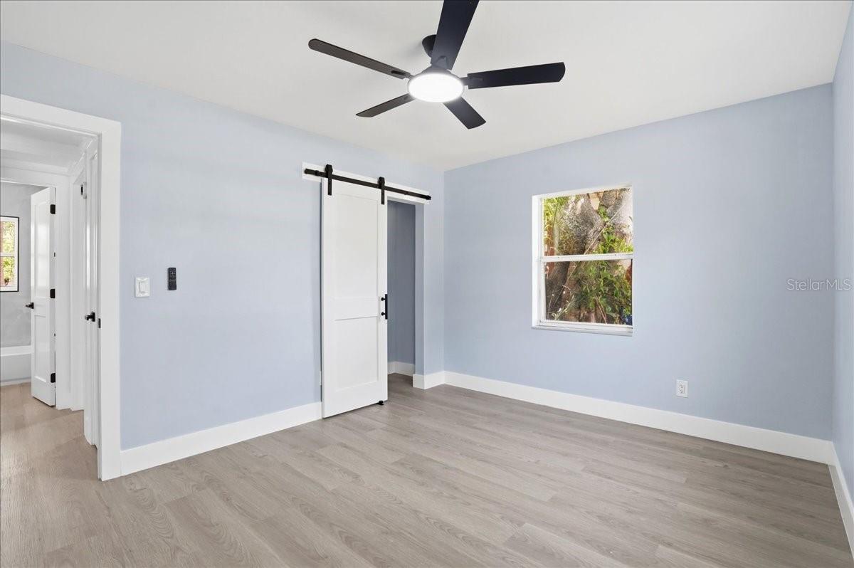 Image 13 of 25 For 761 29th Avenue S