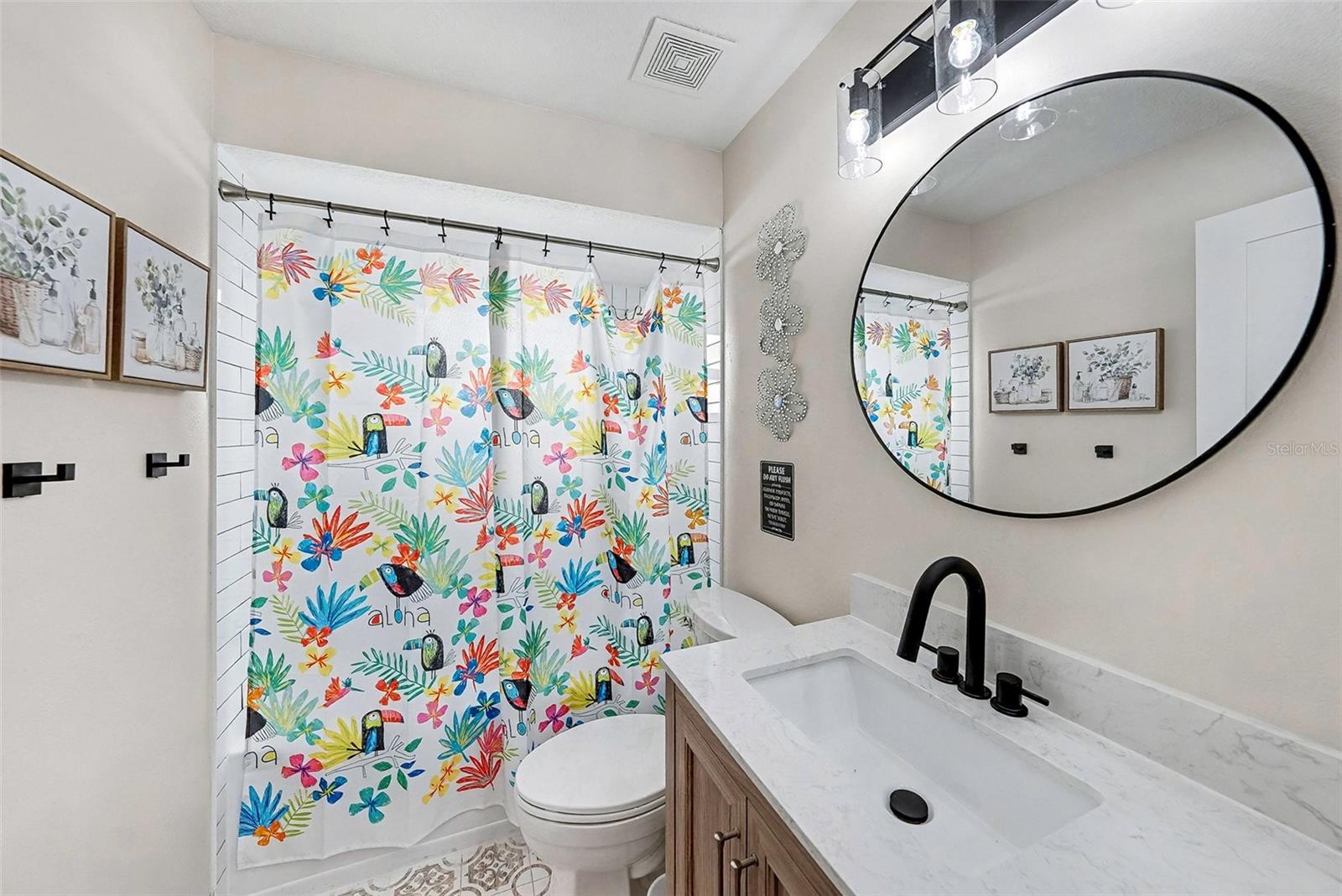 Image 18 of 29 For 11325 Glenmont Drive
