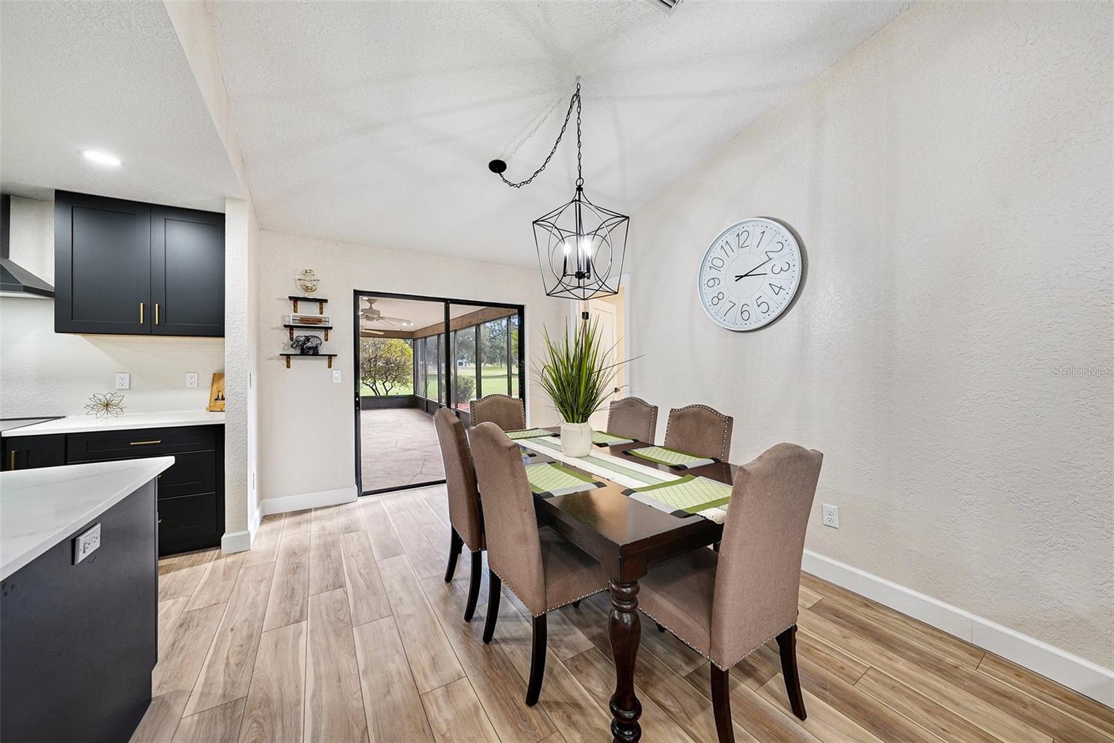Image 6 of 29 For 11325 Glenmont Drive