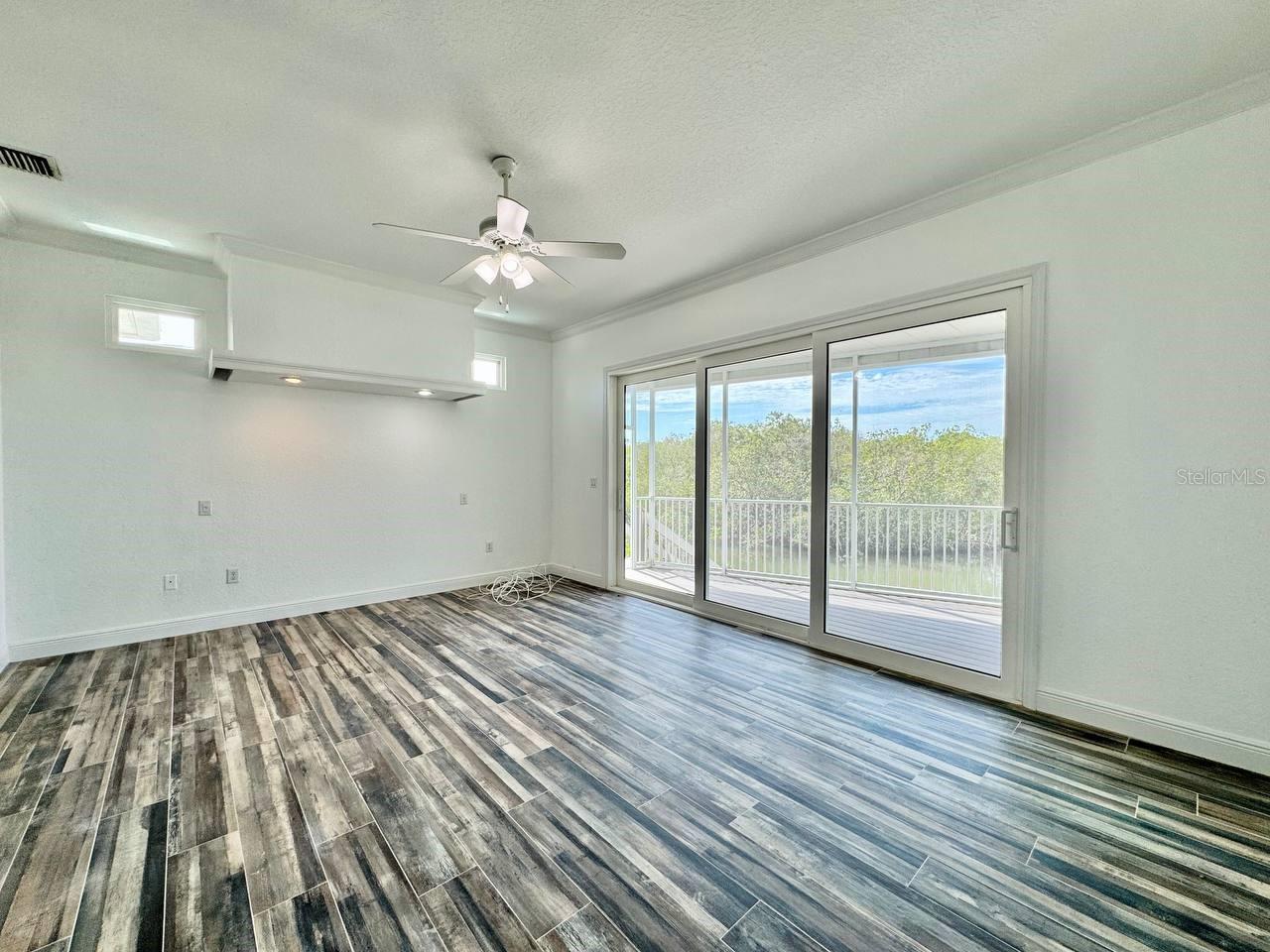 Image 22 of 62 For 2384 Creek Court