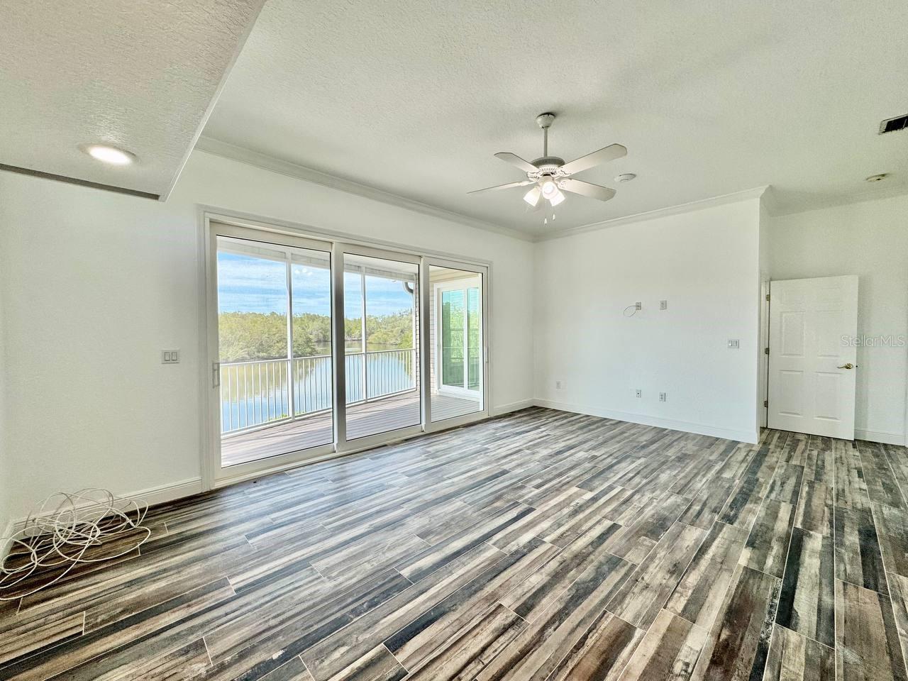 Image 24 of 62 For 2384 Creek Court