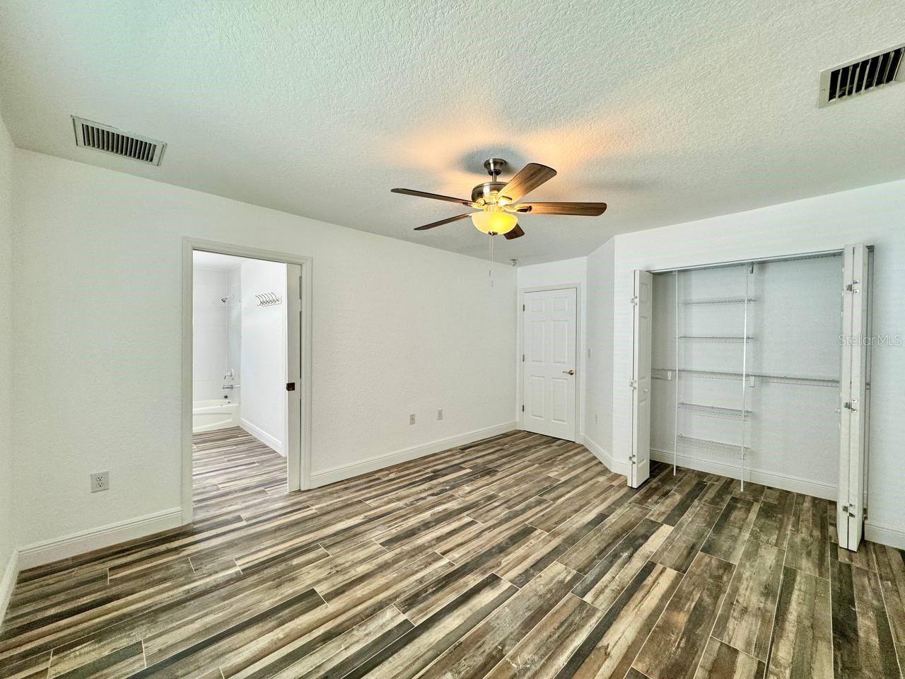 Image 39 of 62 For 2384 Creek Court