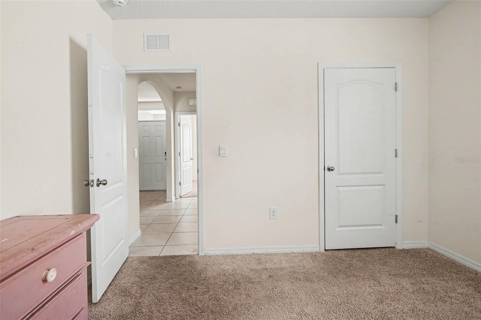 Image 16 of 31 For 693 Squires Grove Drive