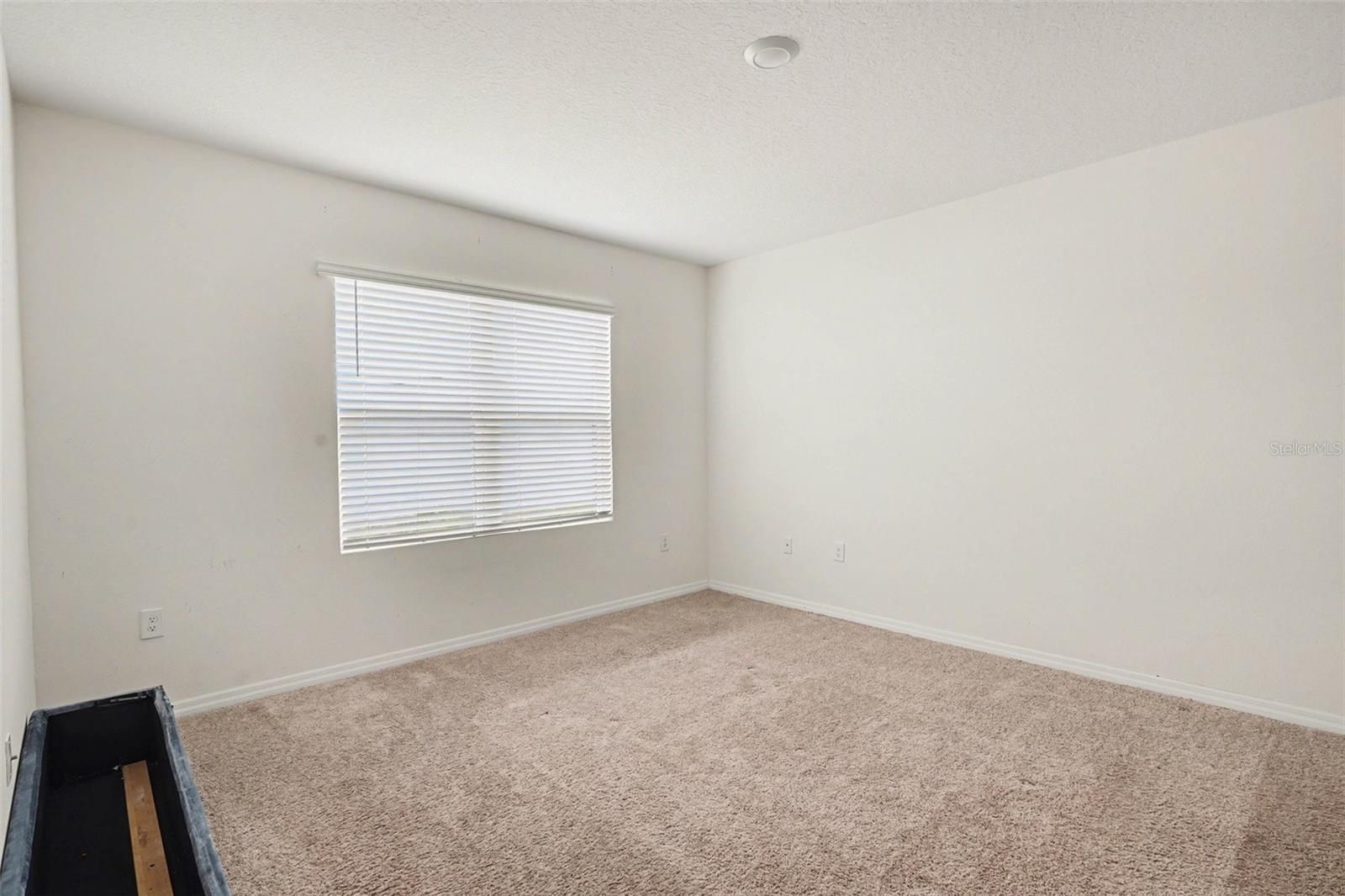 Image 21 of 31 For 693 Squires Grove Drive