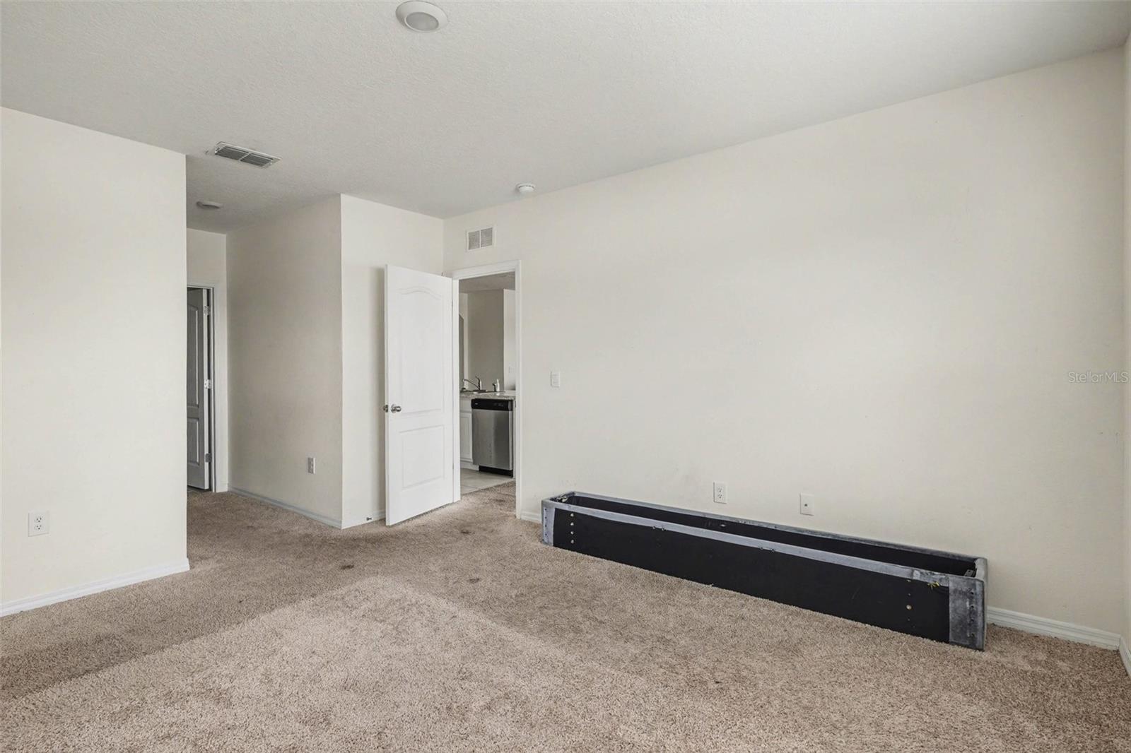 Image 22 of 31 For 693 Squires Grove Drive