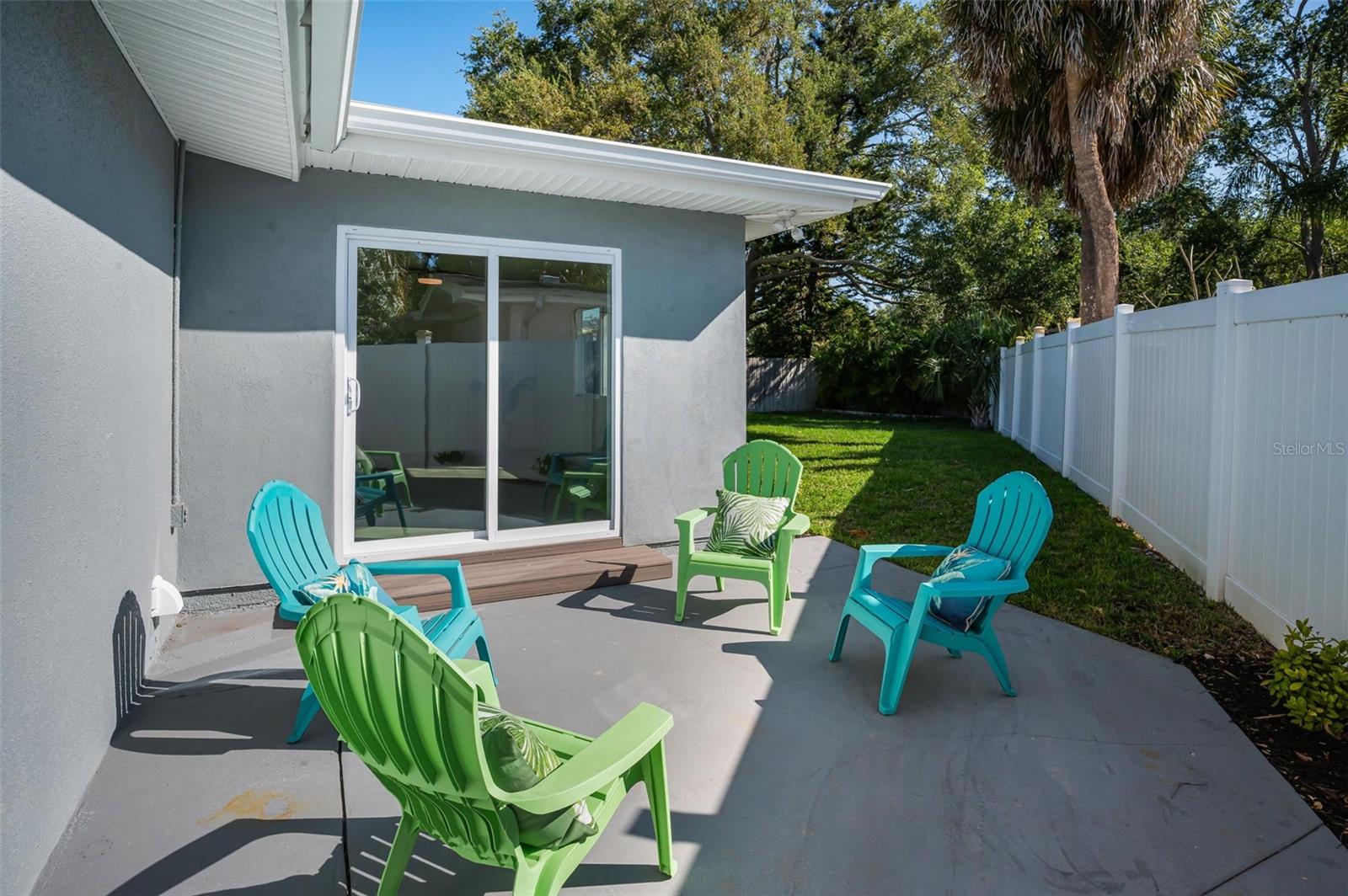 Image 29 of 55 For 94 Nicholas Drive