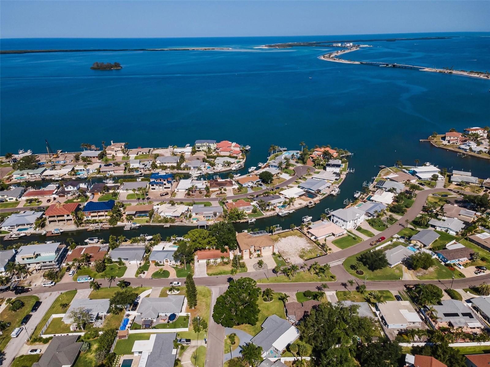 Image 41 of 55 For 94 Nicholas Drive