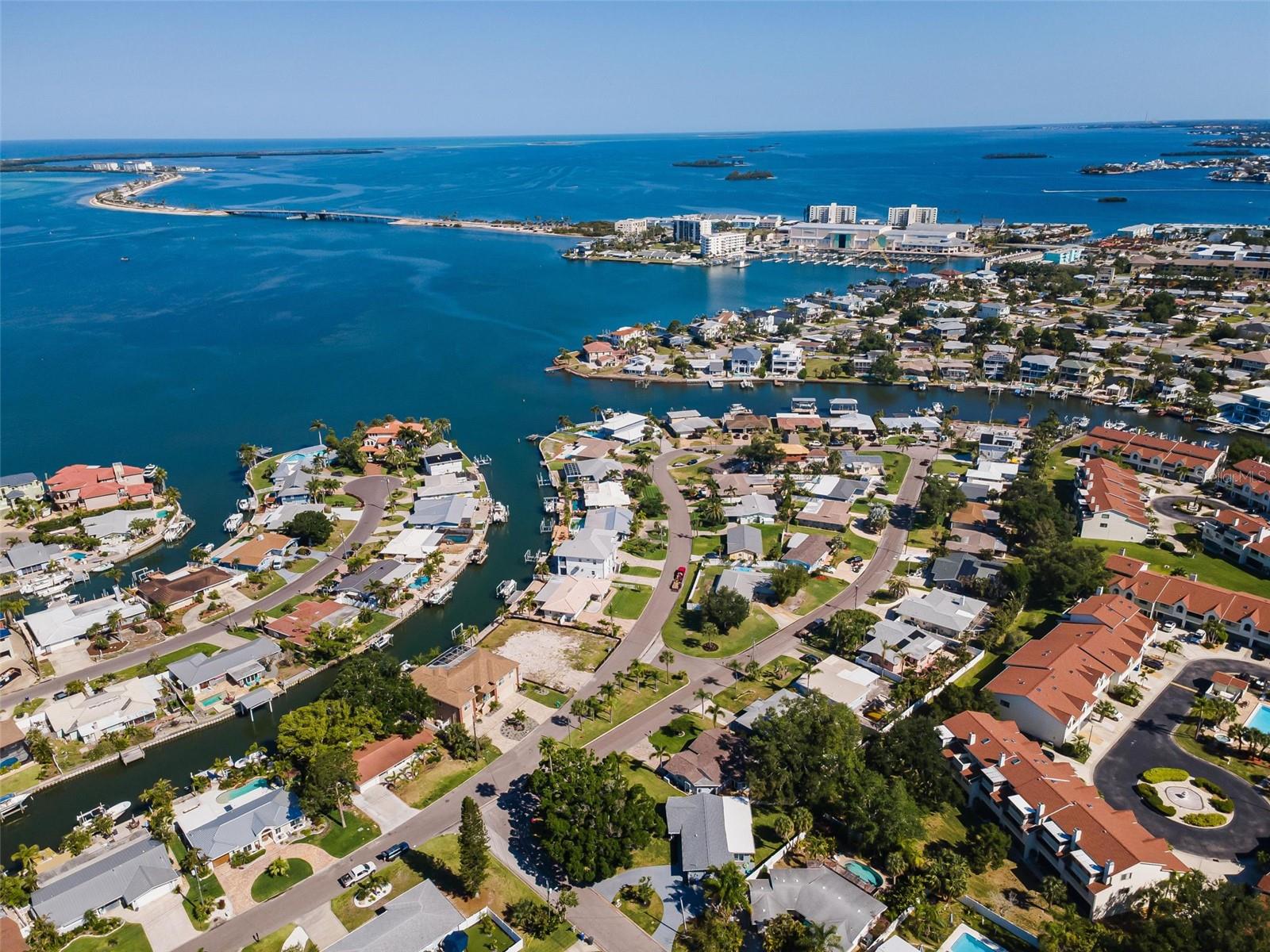 Image 47 of 55 For 94 Nicholas Drive