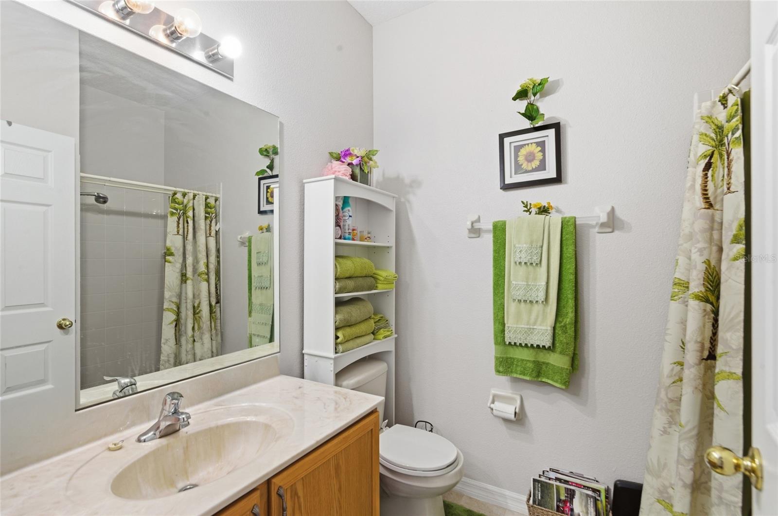 Image 14 of 29 For 27 Inconnu Drive