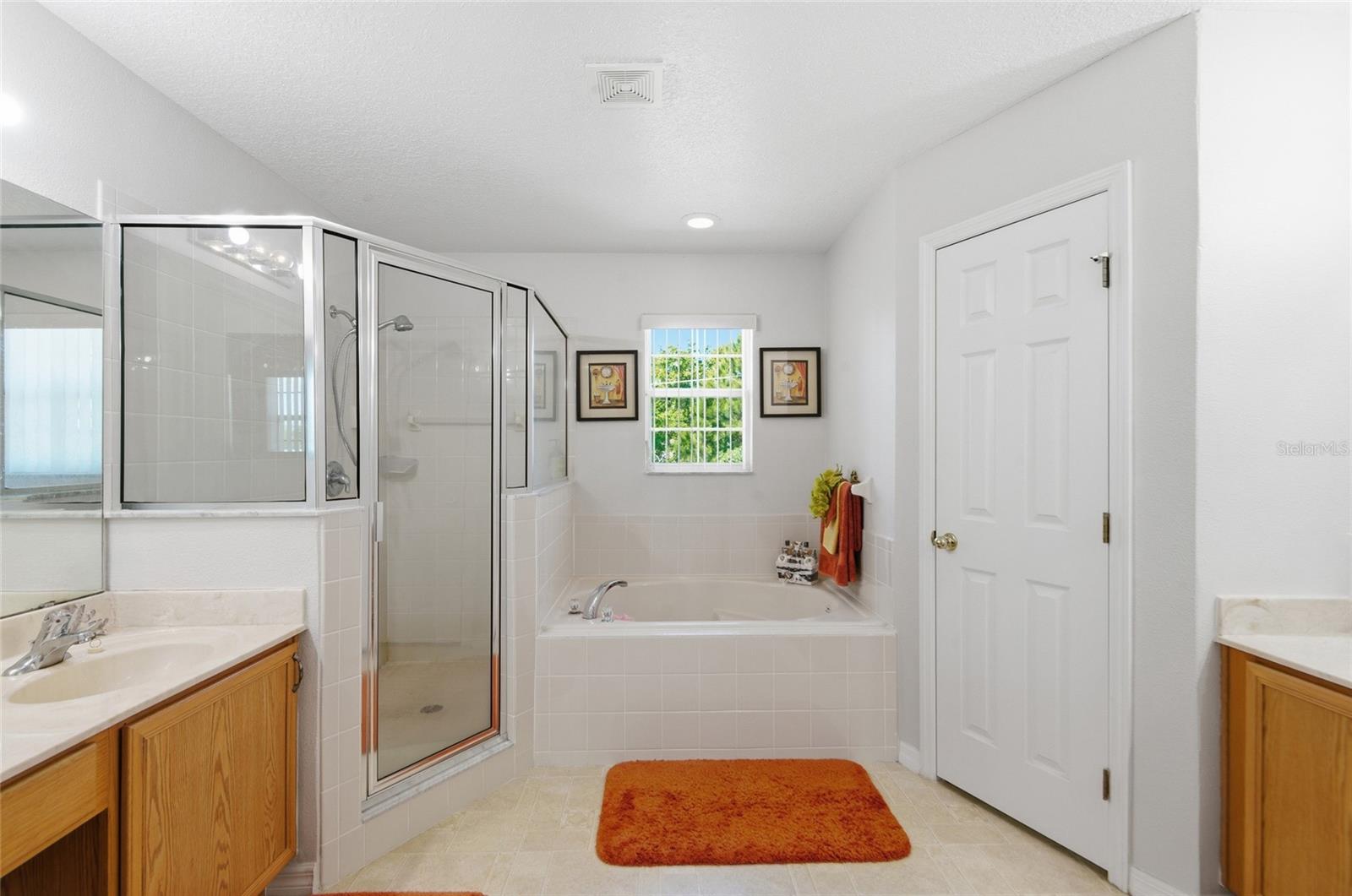 Image 18 of 29 For 27 Inconnu Drive