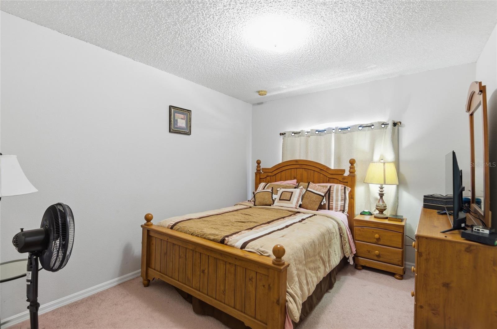 Image 25 of 29 For 27 Inconnu Drive