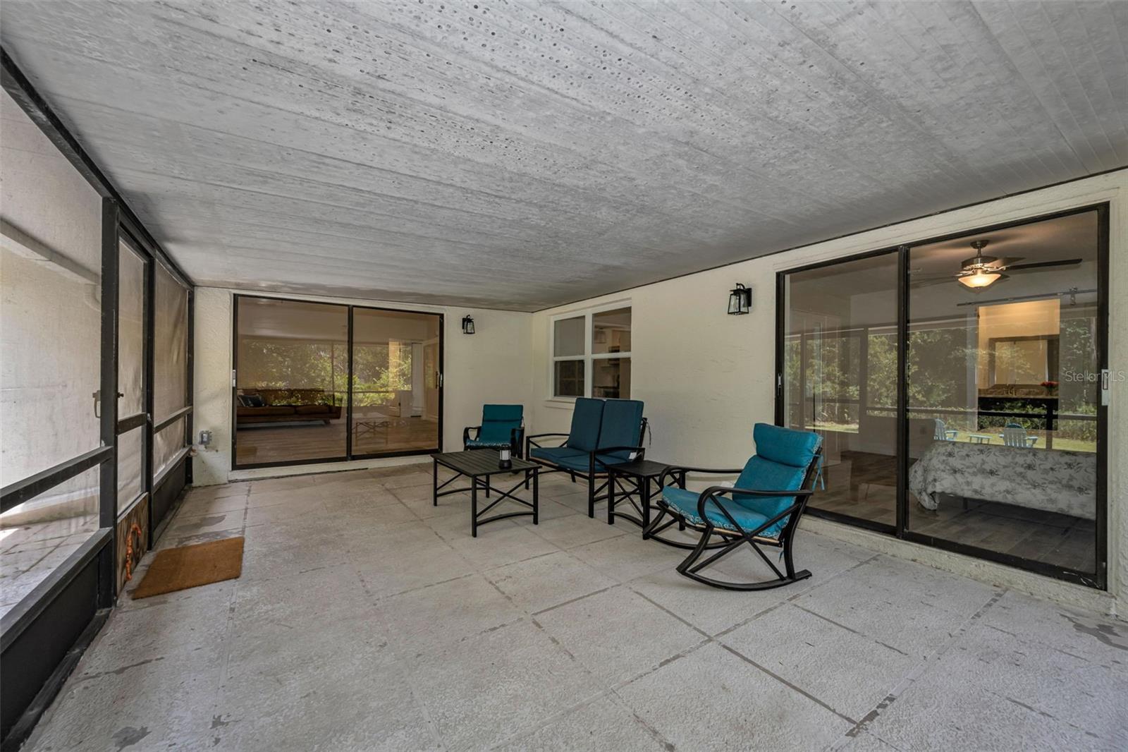 Image 36 of 61 For 21823 Shamu Drive