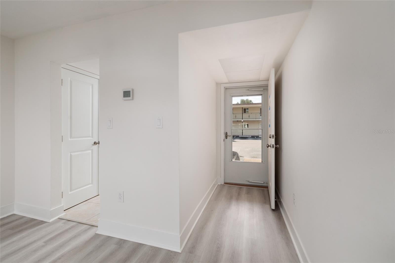 Image 12 of 48 For 4550 Overlook Drive Ne 154