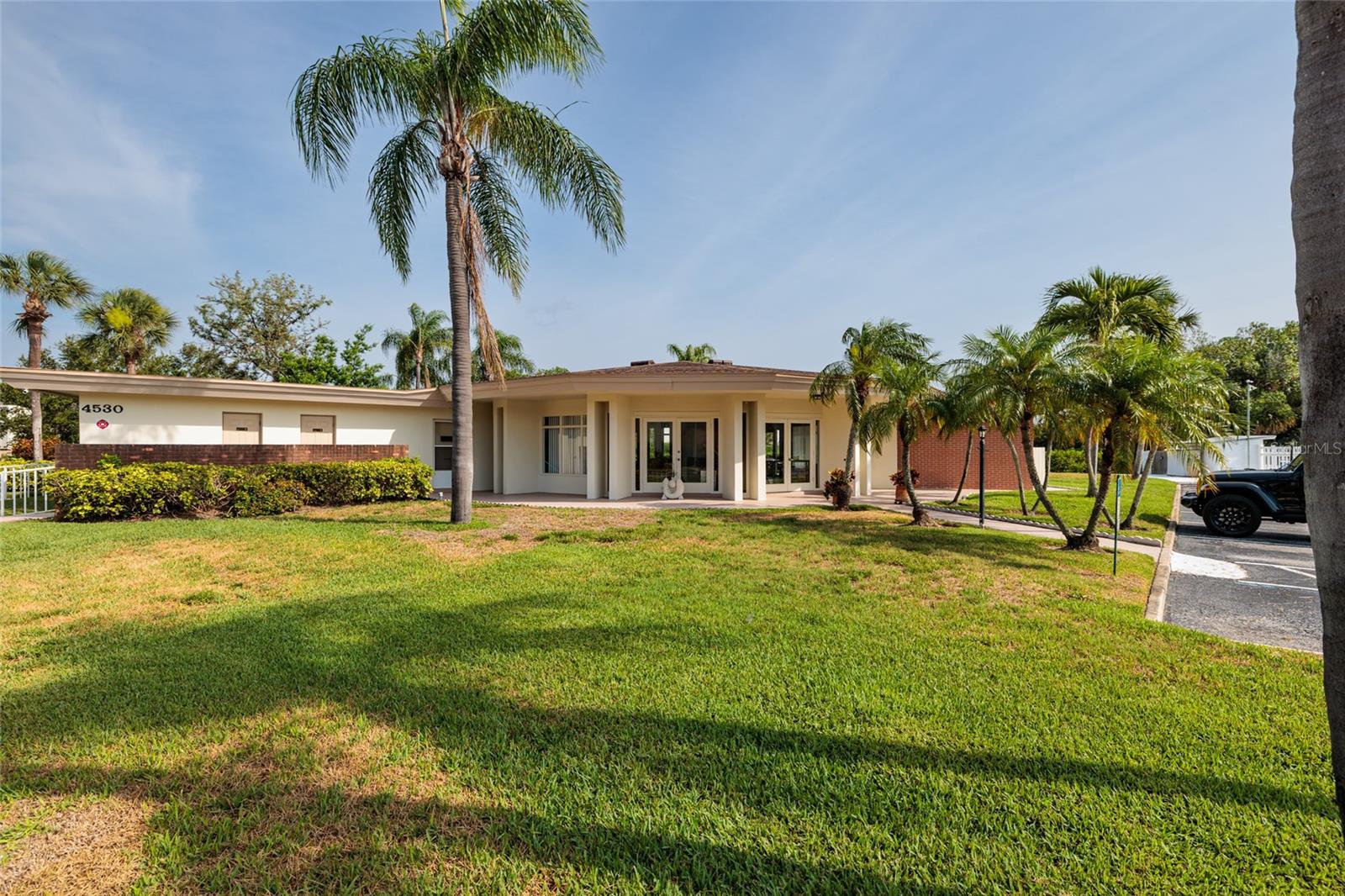 Image 31 of 48 For 4550 Overlook Drive Ne 154