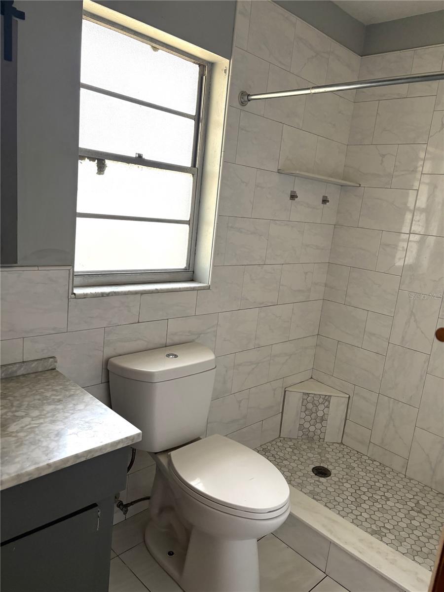 Image 17 of 21 For 1214 Mitchell Street