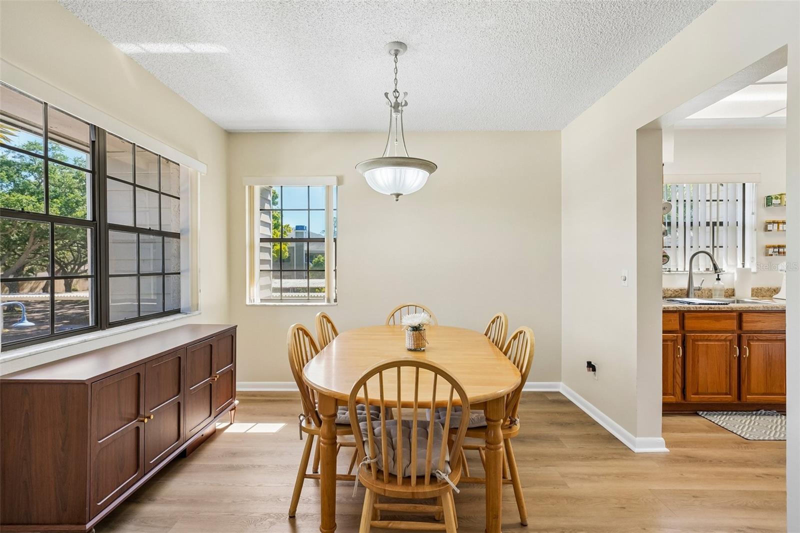 Image 11 of 23 For 8727 Bardmoor Place 204