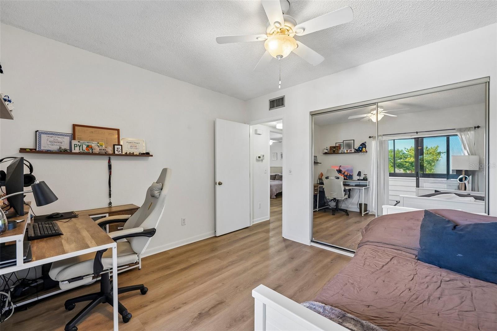 Image 18 of 23 For 8727 Bardmoor Place 204