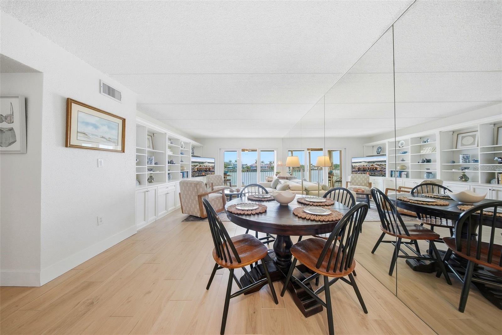 Image 16 of 35 For 8931 Blind Pass Road 262