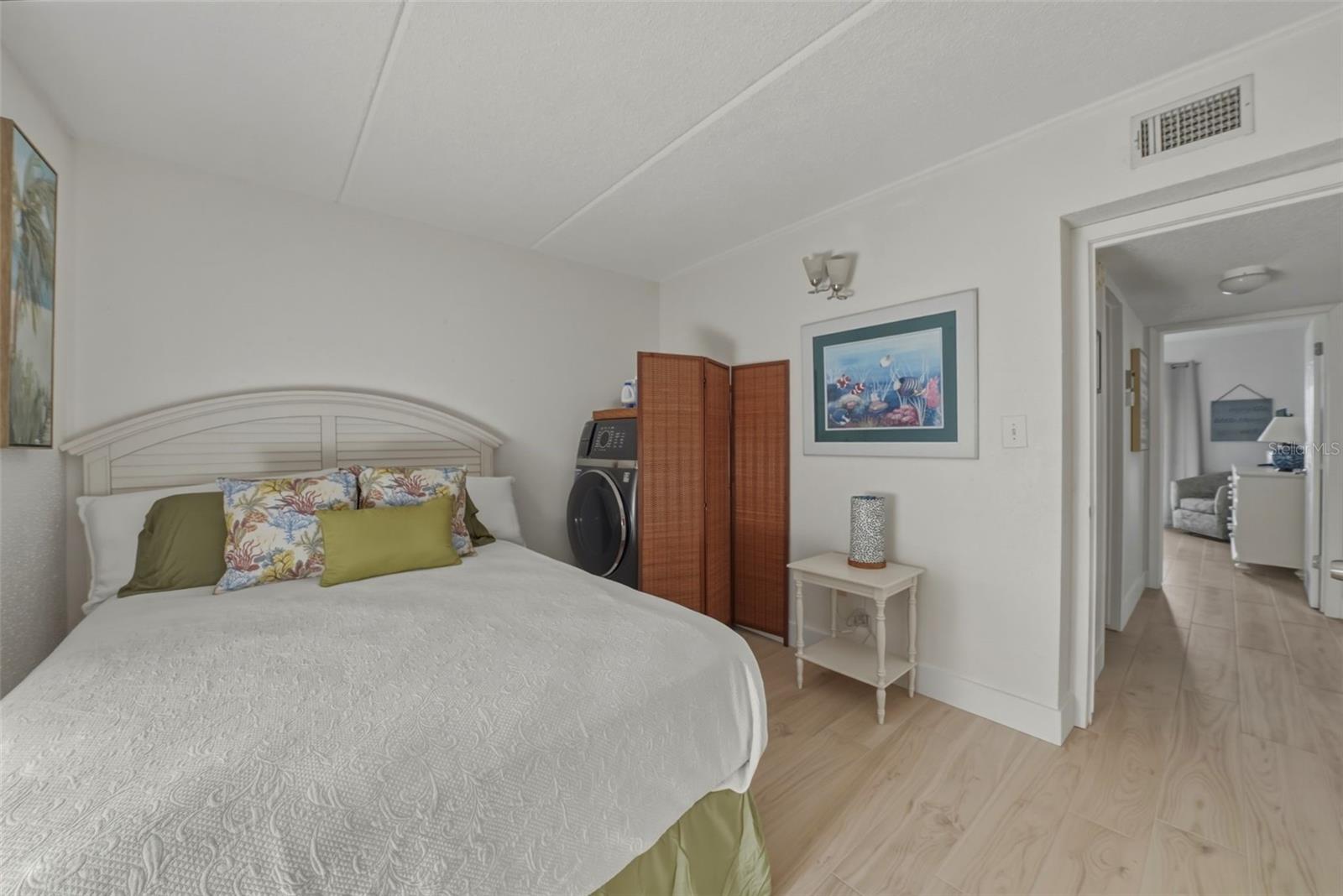 Image 20 of 35 For 8931 Blind Pass Road 262