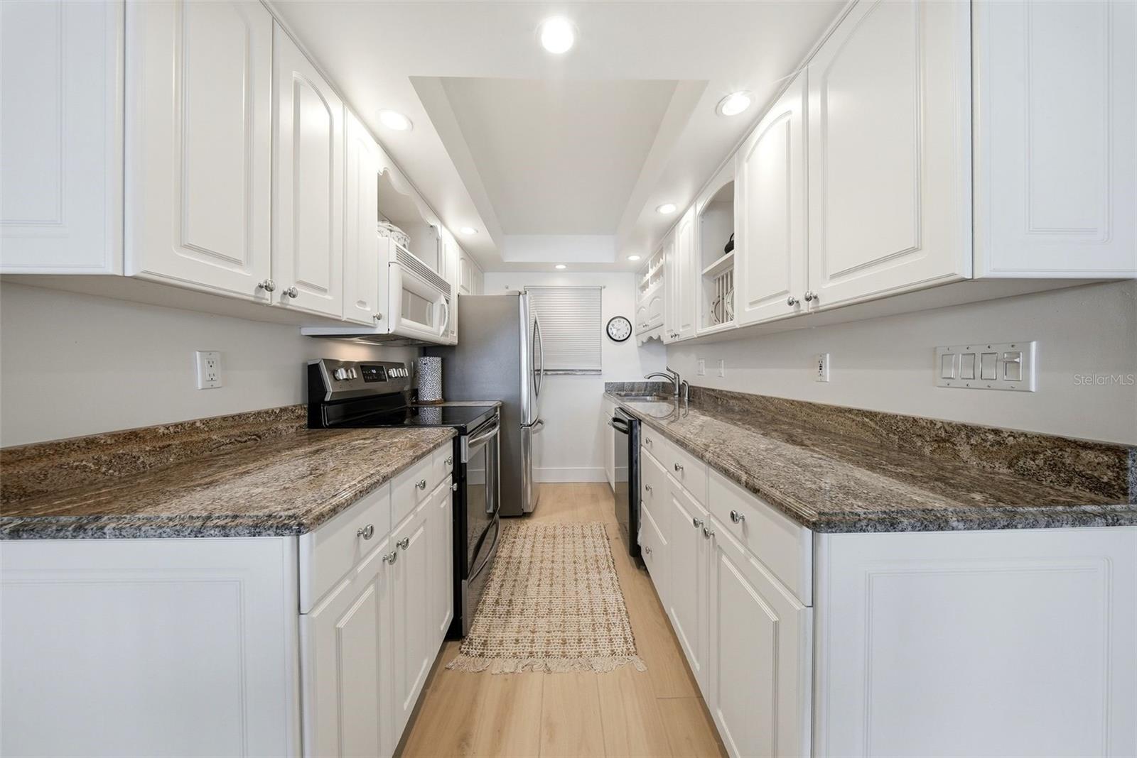 Image 24 of 35 For 8931 Blind Pass Road 262