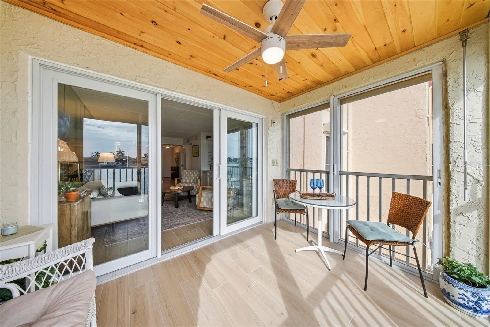 Image 4 of 35 For 8931 Blind Pass Road 262