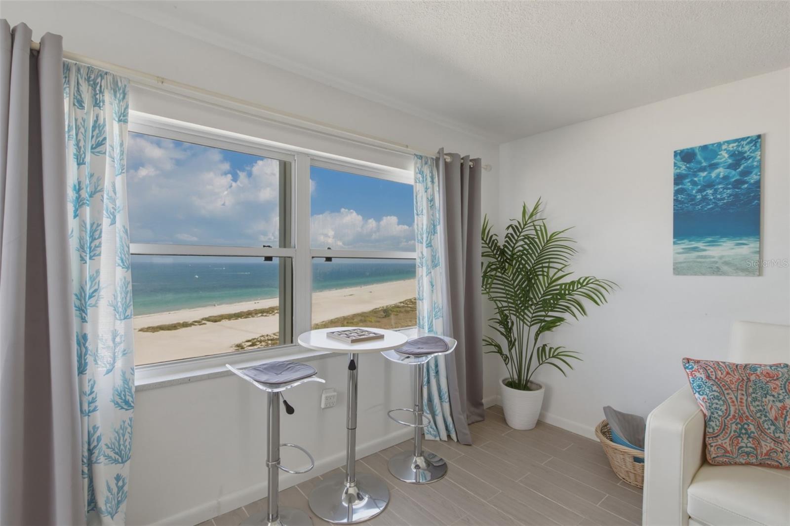 Image 16 of 58 For 1270 Gulf Boulevard 1202