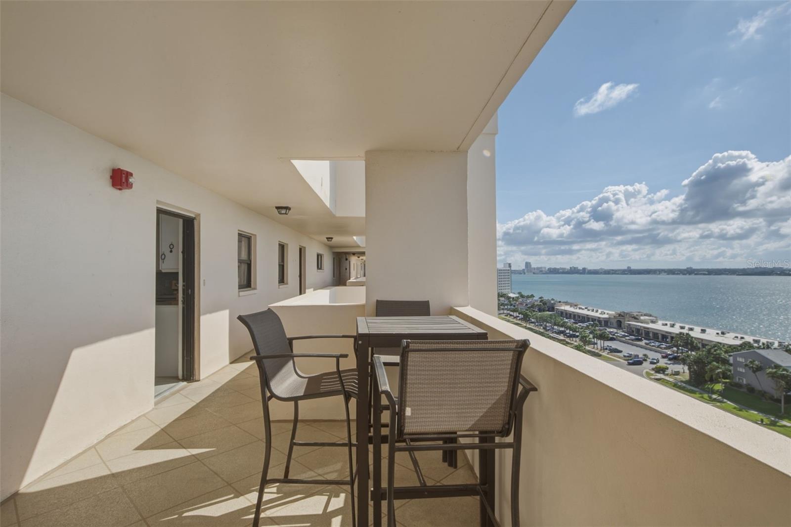 Image 37 of 58 For 1270 Gulf Boulevard 1202