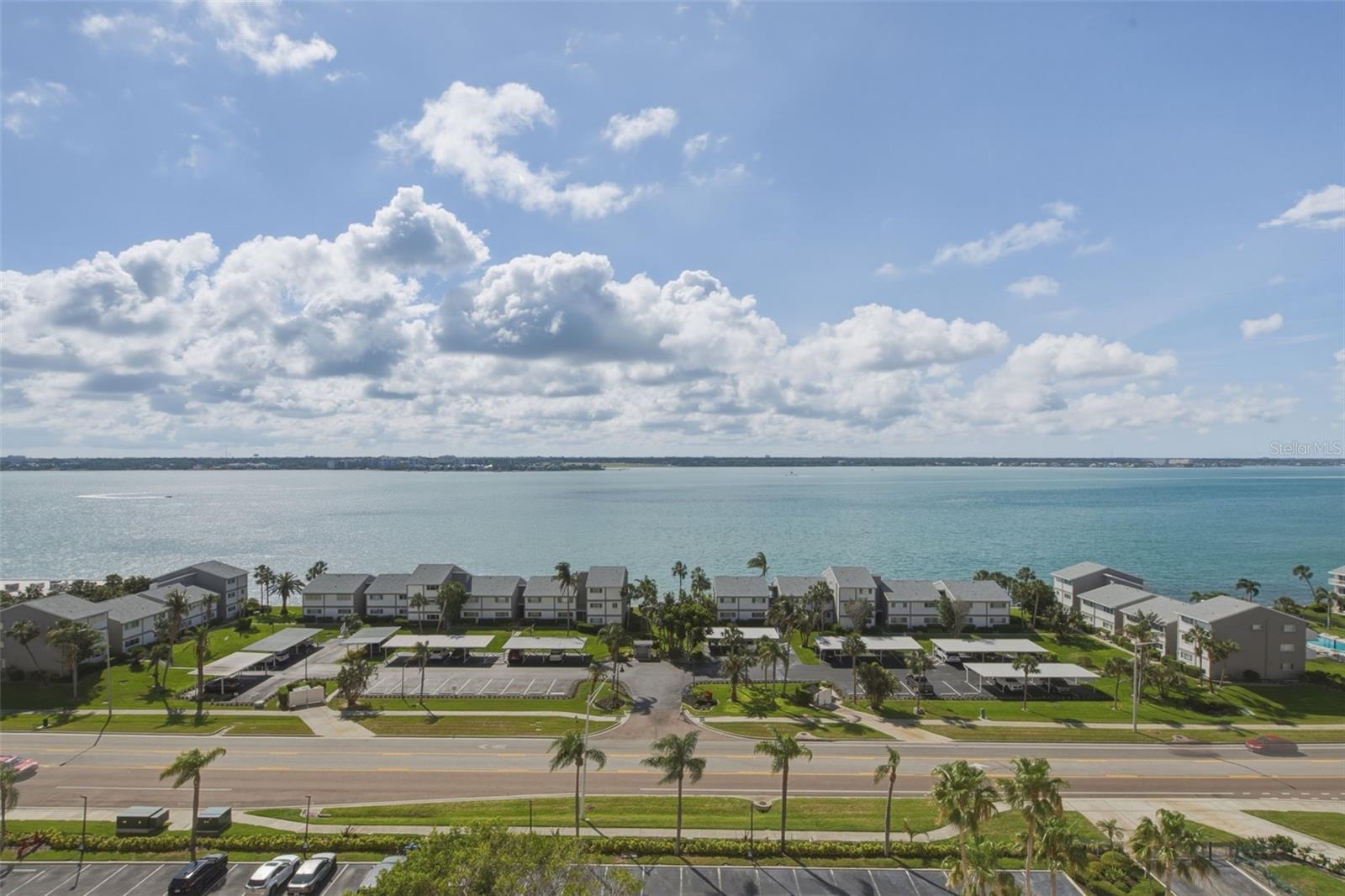 Image 47 of 58 For 1270 Gulf Boulevard 1202