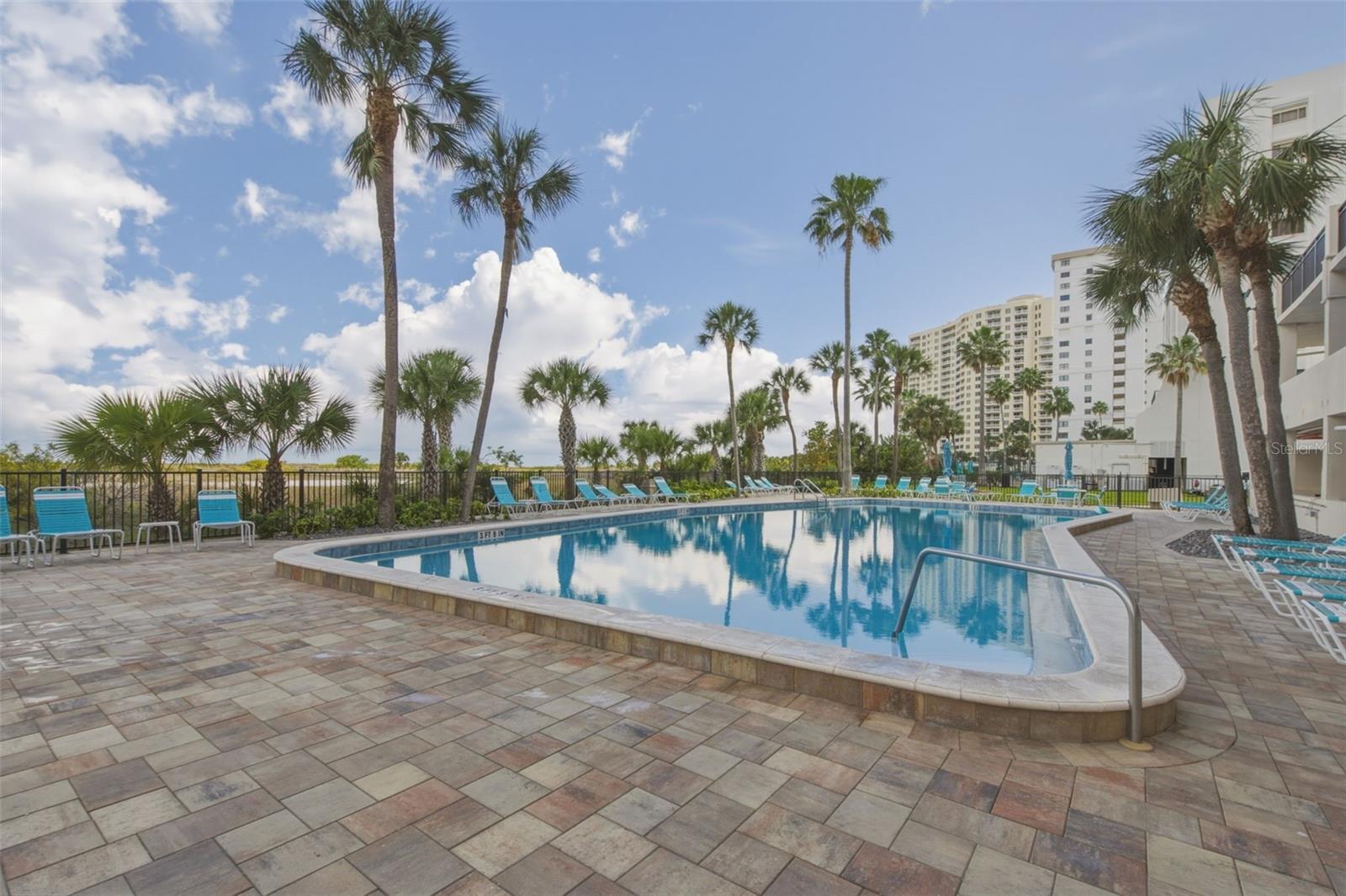 Image 51 of 58 For 1270 Gulf Boulevard 1202