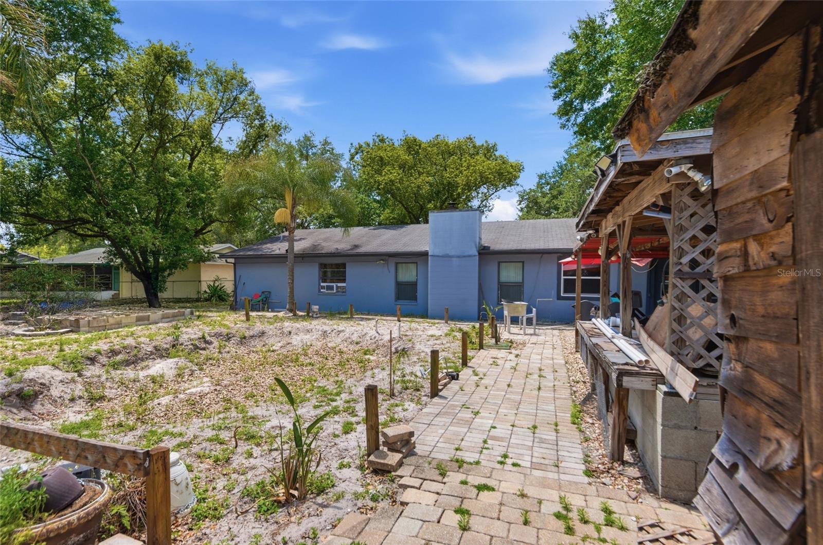 Image 26 of 28 For 7427 Eastview Place