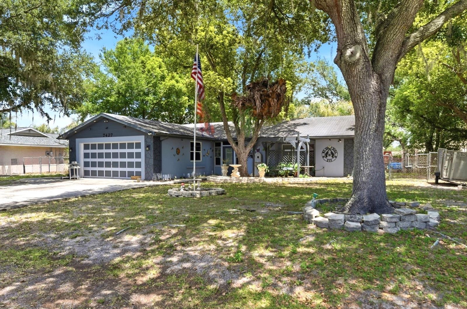 Image 27 of 28 For 7427 Eastview Place