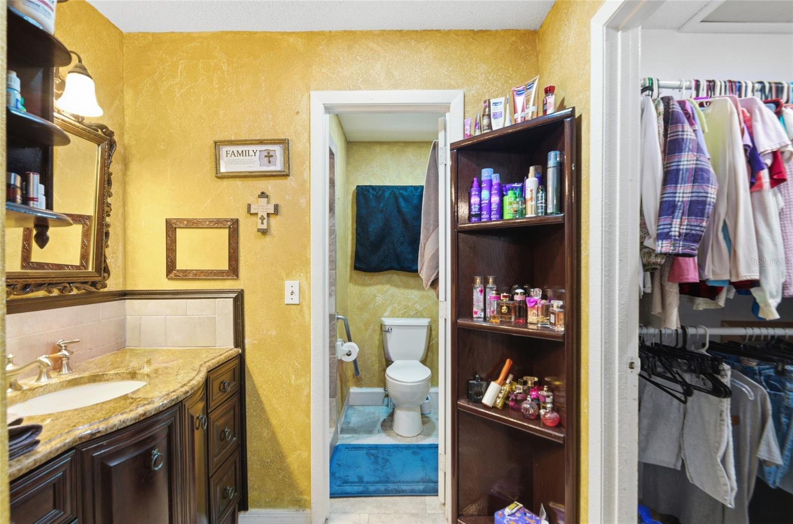 Image 8 of 28 For 7427 Eastview Place