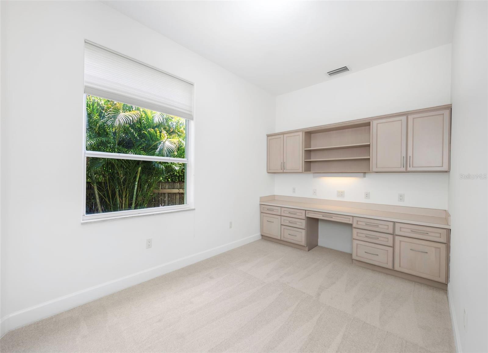 Image 14 of 90 For 3029 Key Harbor Drive