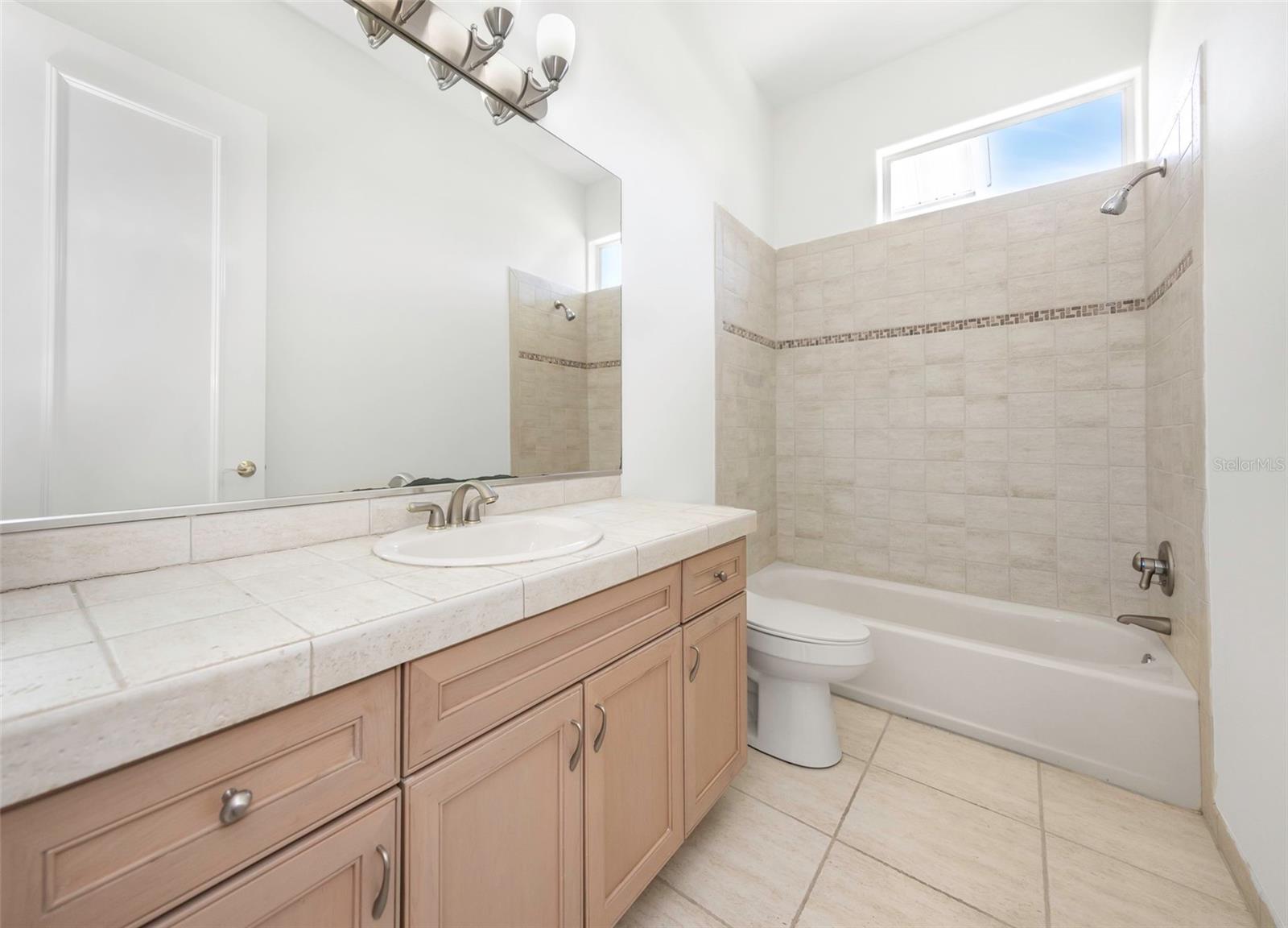 Image 41 of 90 For 3029 Key Harbor Drive